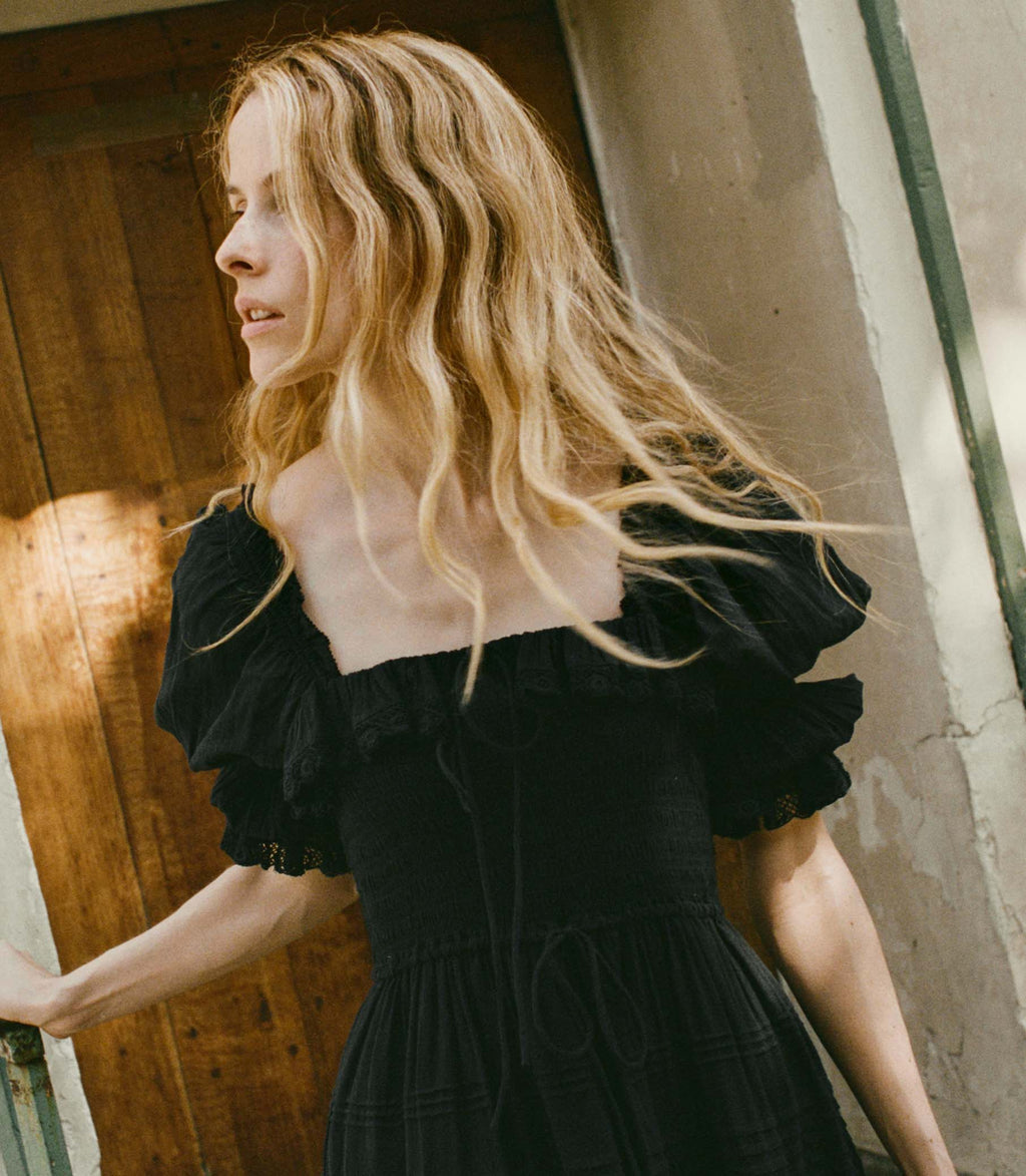 HMD -- IZABAL DRESS -- NAVY