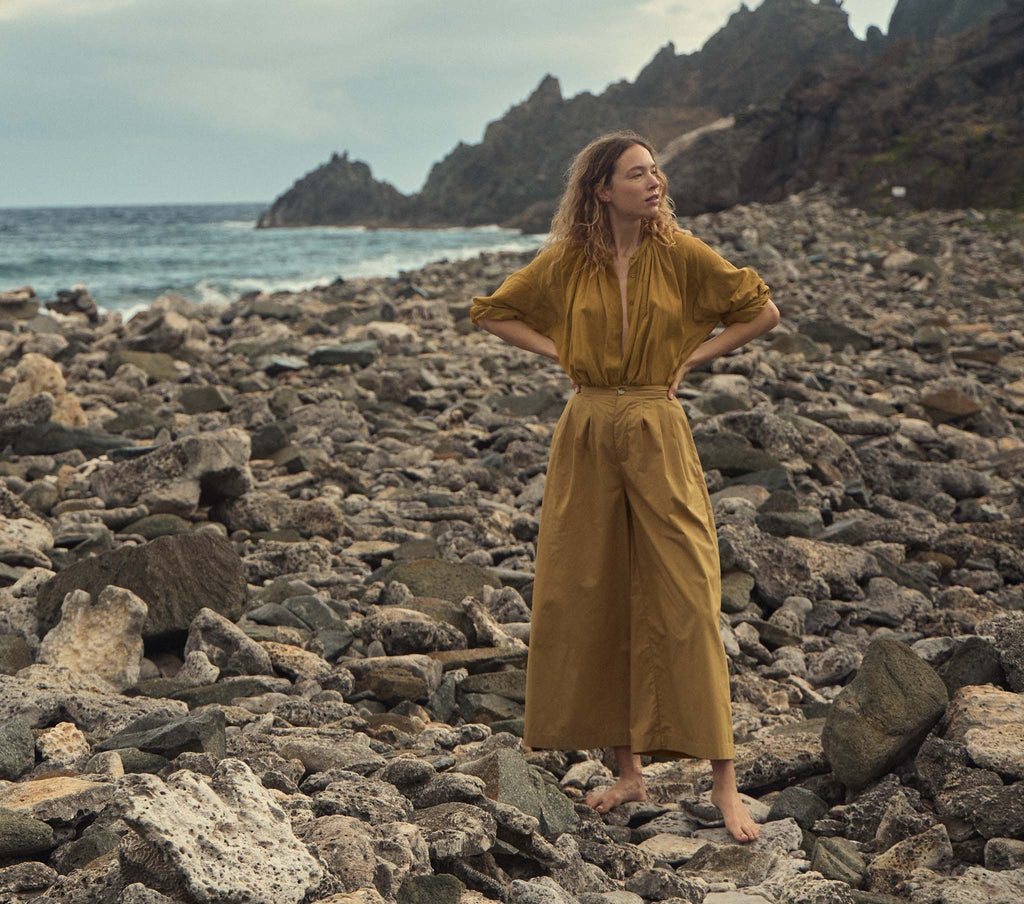 HMD -- THE JANE BLOUSE -- GOLDEN WILLOW