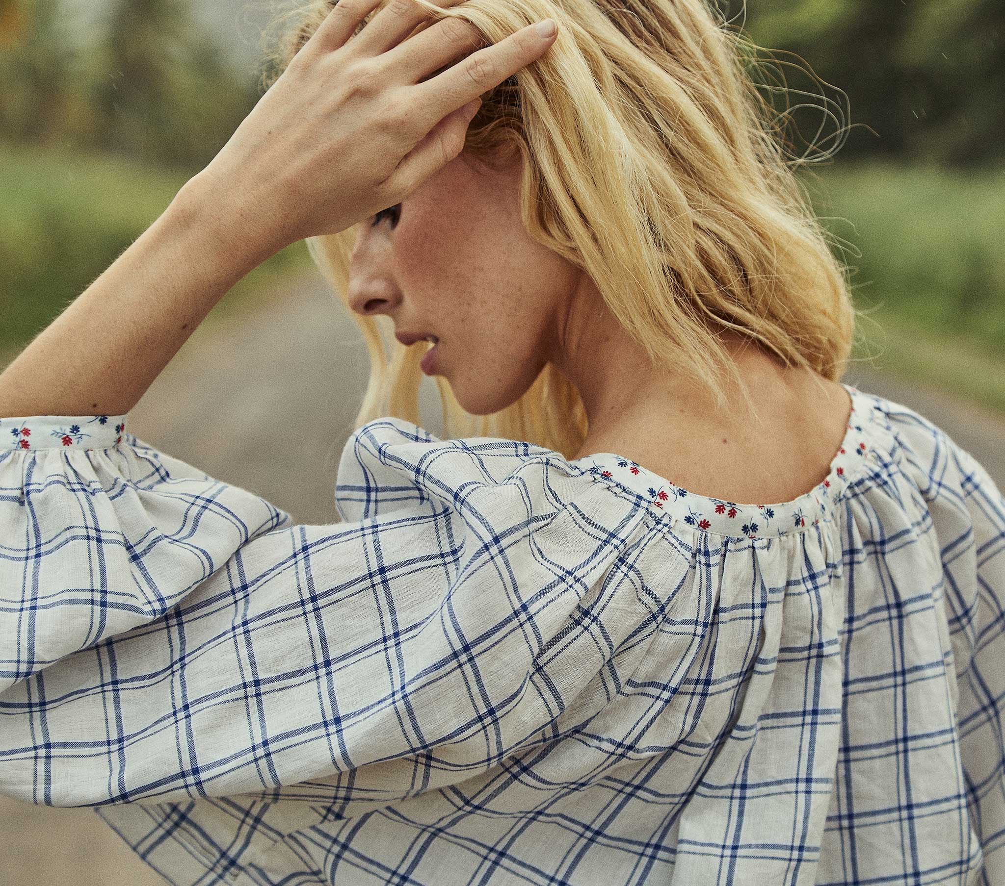 HMD -- JEANNE TOP -- BLUE ATTICUS PLAID