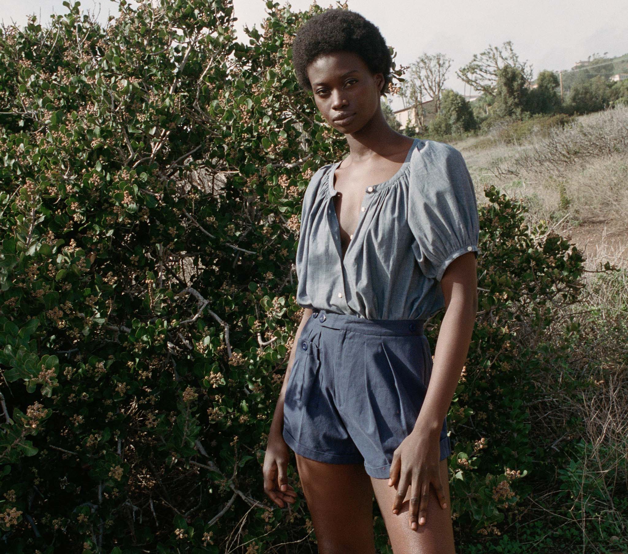 HMD -- JUNE TOP -- PARISIAN CHAMBRAY