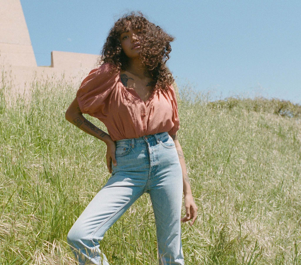HMD -- JUNE TOP -- TIERRA