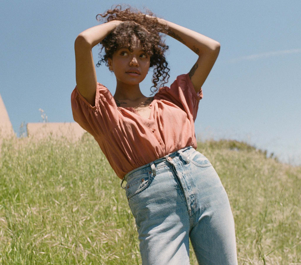 HMD -- JUNE TOP -- TIERRA