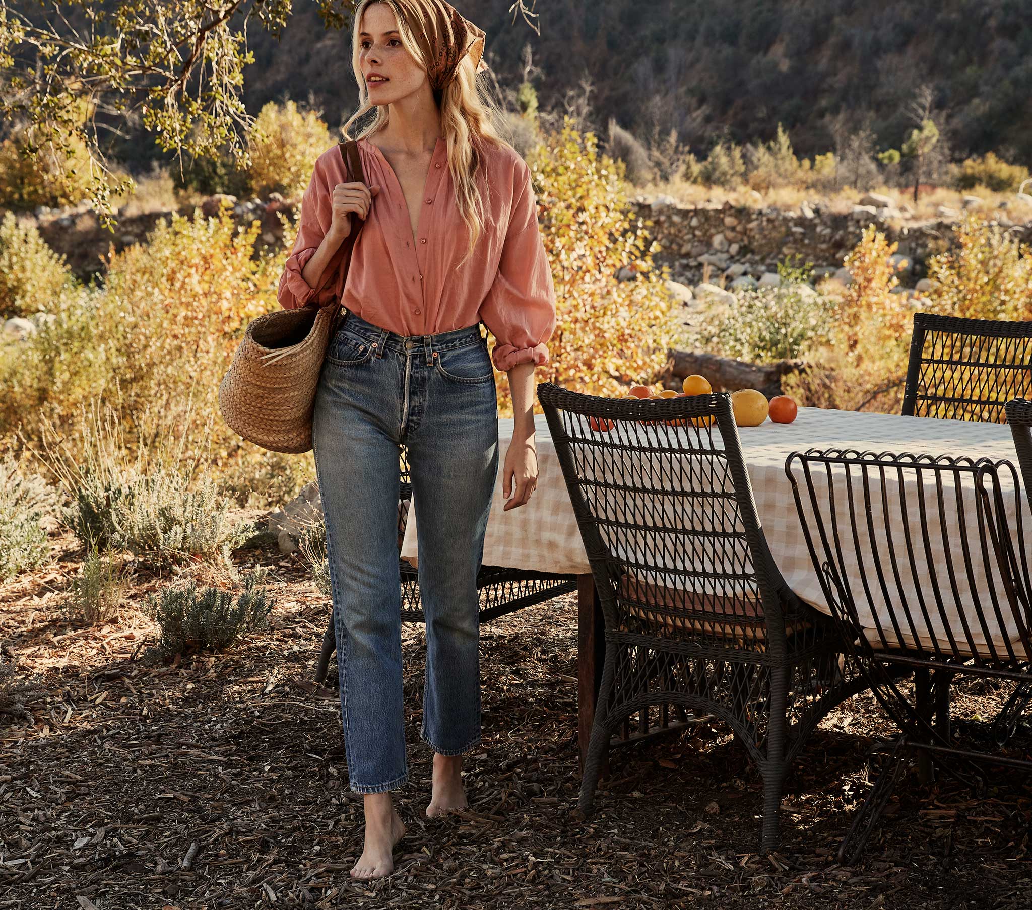 HMD -- THE JANE BLOUSE -- PETAL