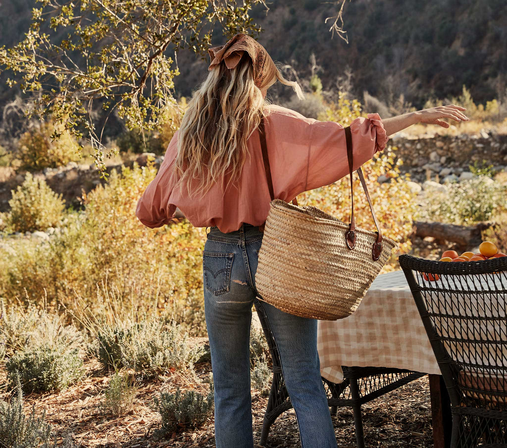 HMD -- THE JANE BLOUSE -- PETAL