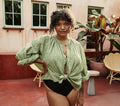 HMD -- THE JANE BLOUSE -- GREEN GARDEN BLOOM