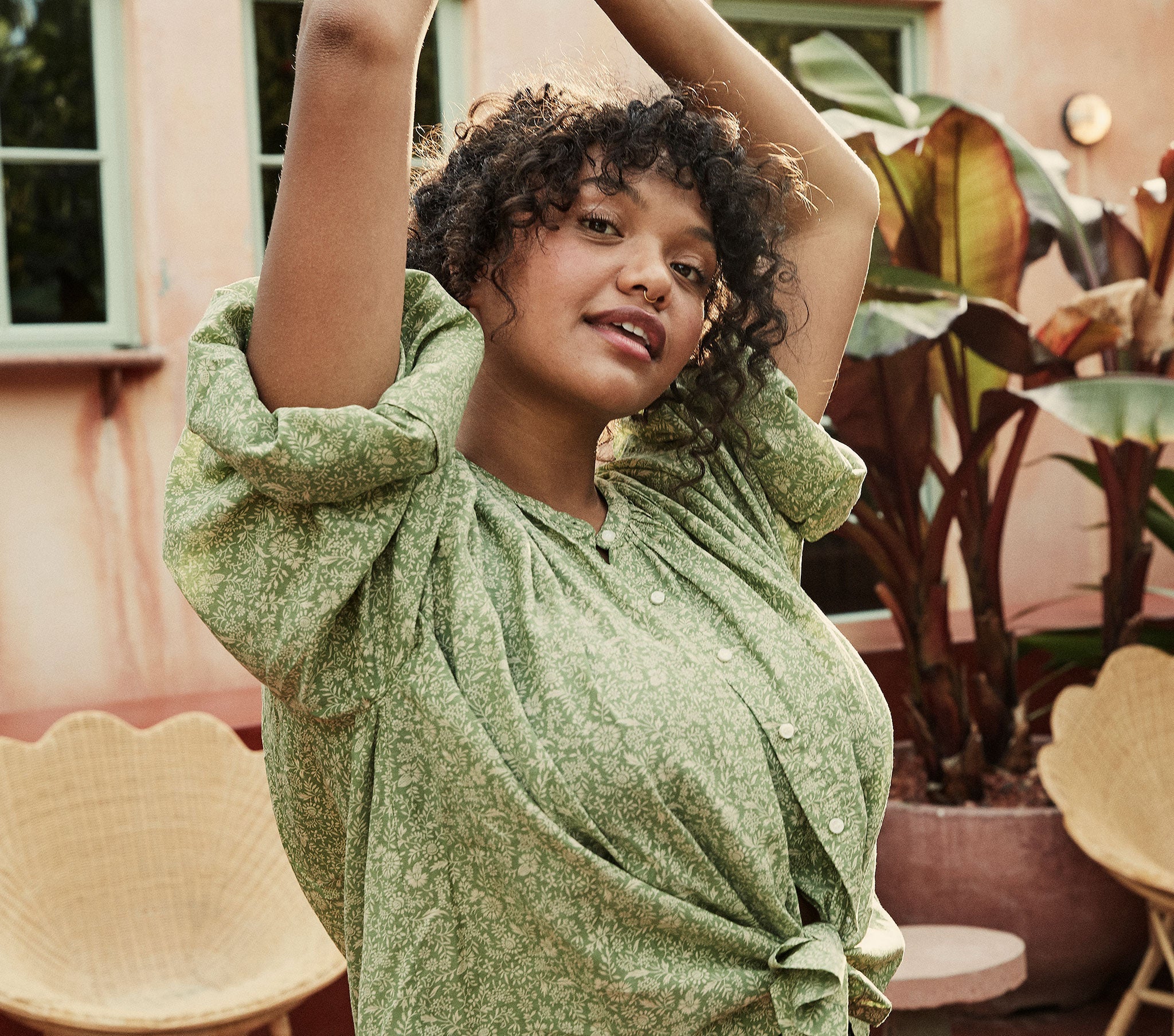 HMD -- THE JANE BLOUSE -- GREEN GARDEN BLOOM