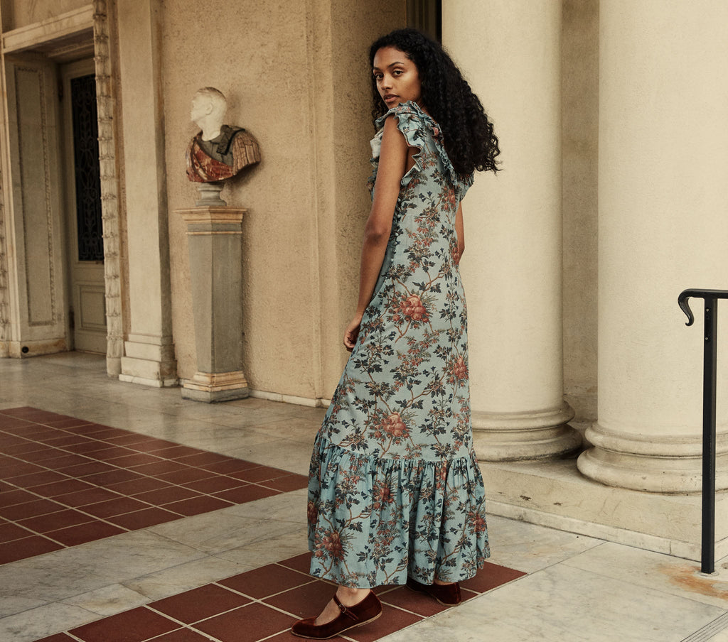HMD -- LAVANDE DRESS -- BLUEBELL SUMMER FLORAL
