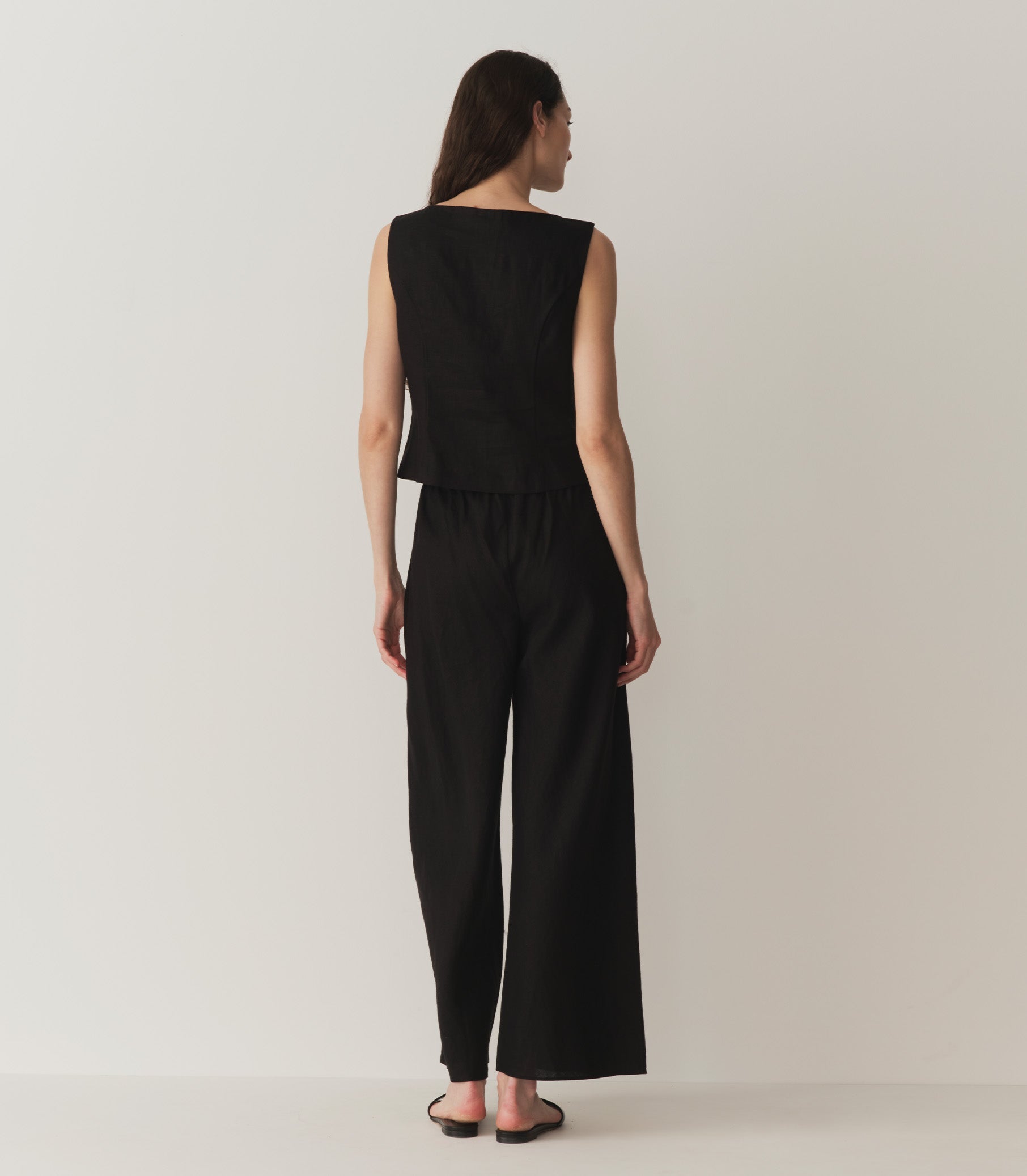 HMD -- LAVON LINEN PANT -- BLACK