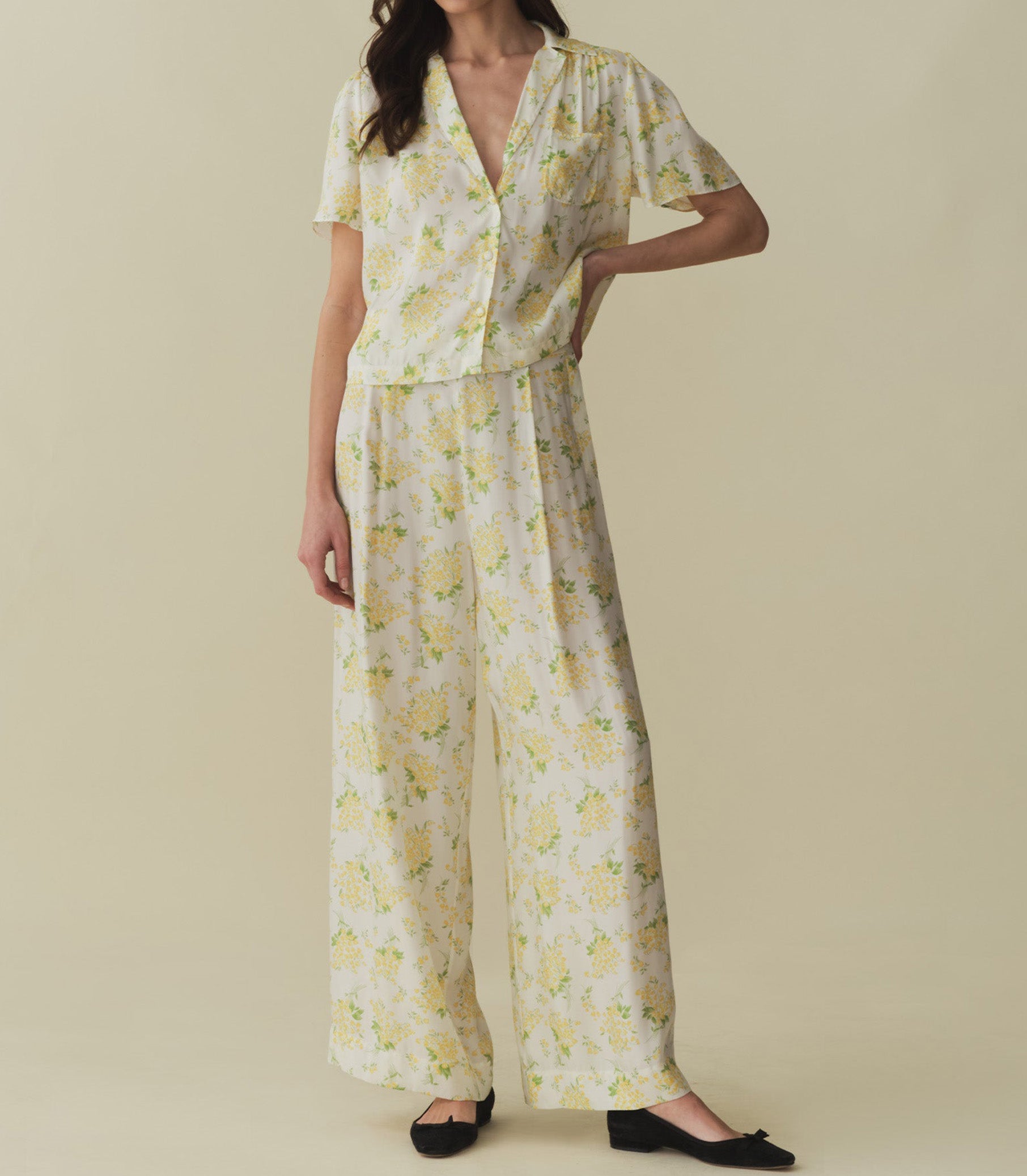 HMD -- LAYLA TOP -- SALT MAY BELL FLORAL