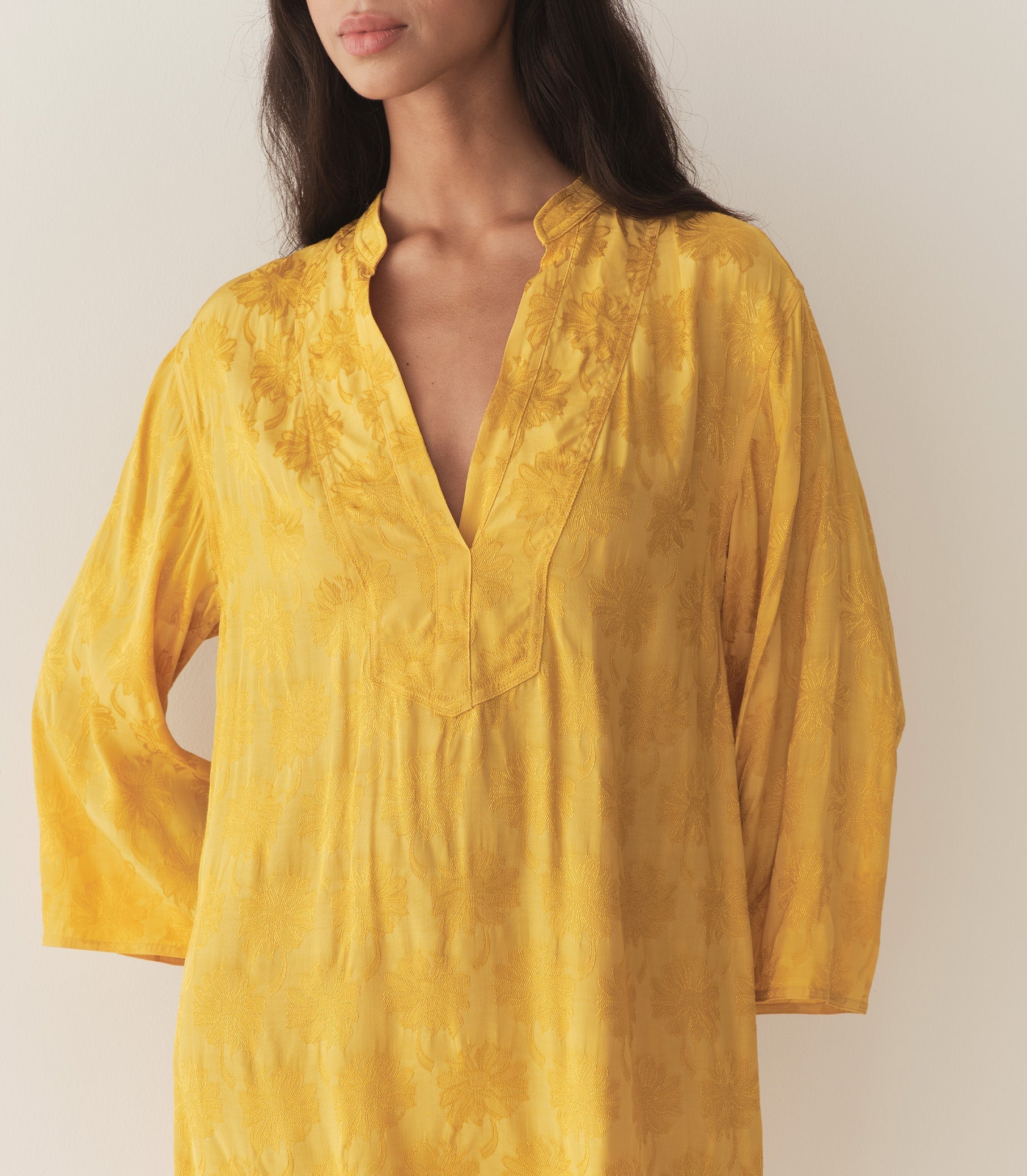 HMD -- LEONA DRESS -- GILDED MARGUERITE JOLIE