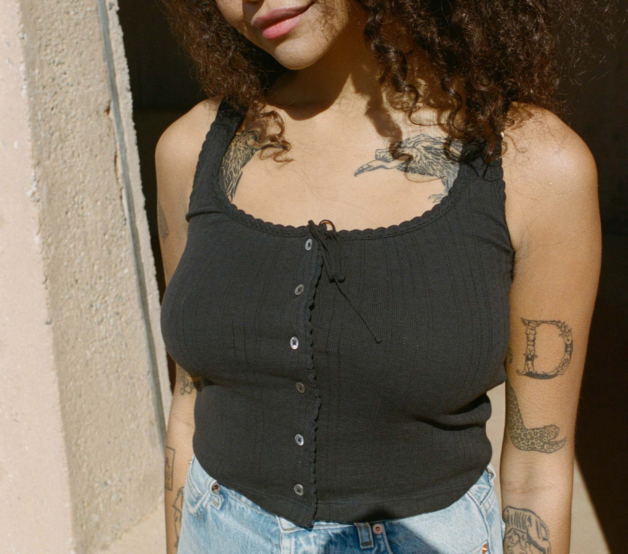 HMD -- LOIS TANK -- BLACK