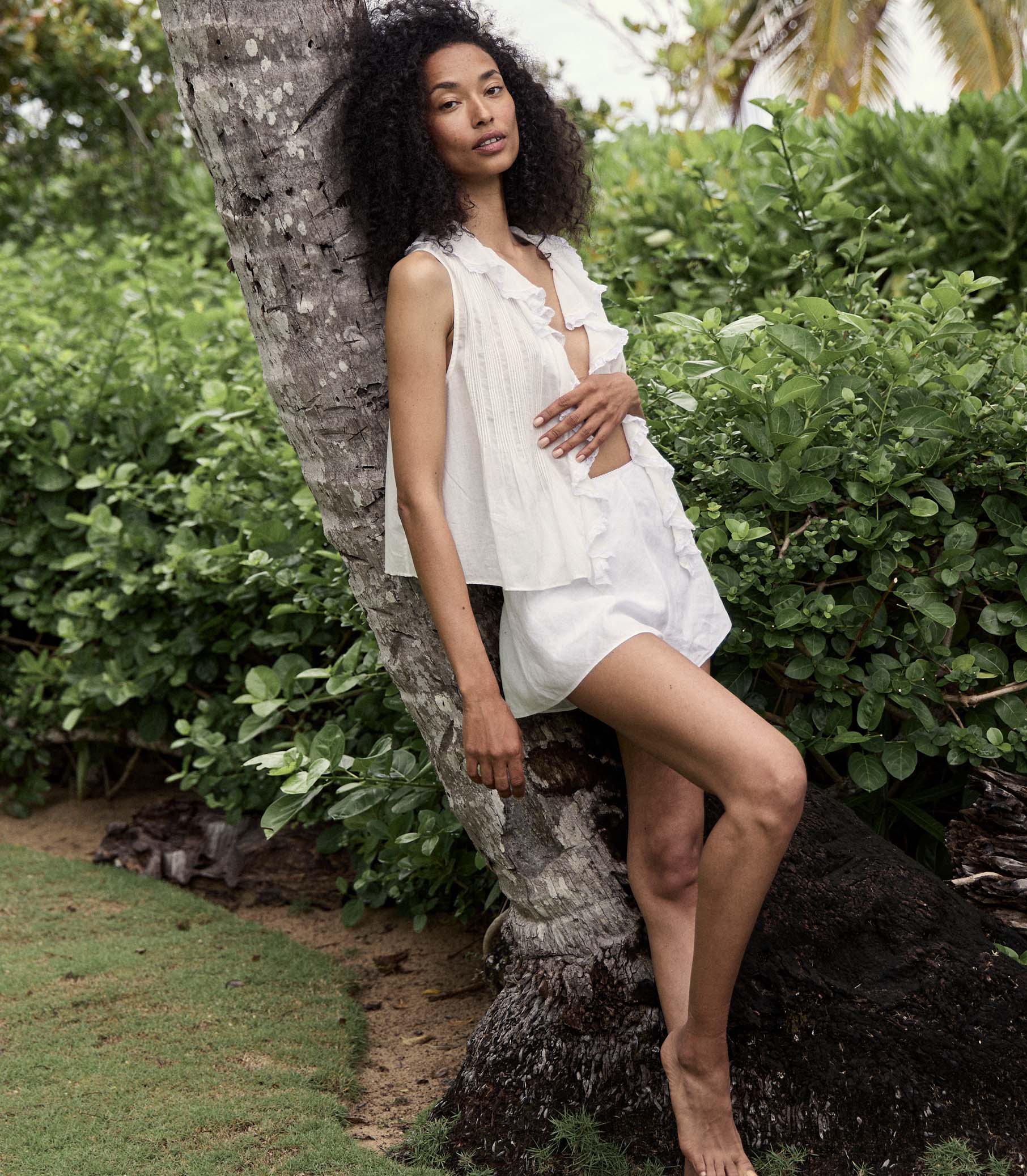 HMD -- LOREN LINEN SHORT -- SALT