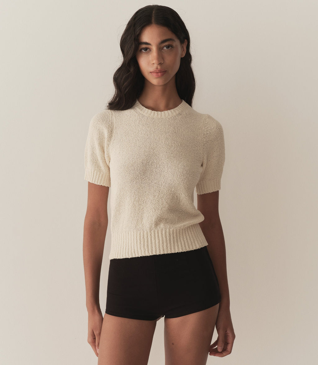 HMD -- LULA SHORT -- BLACK