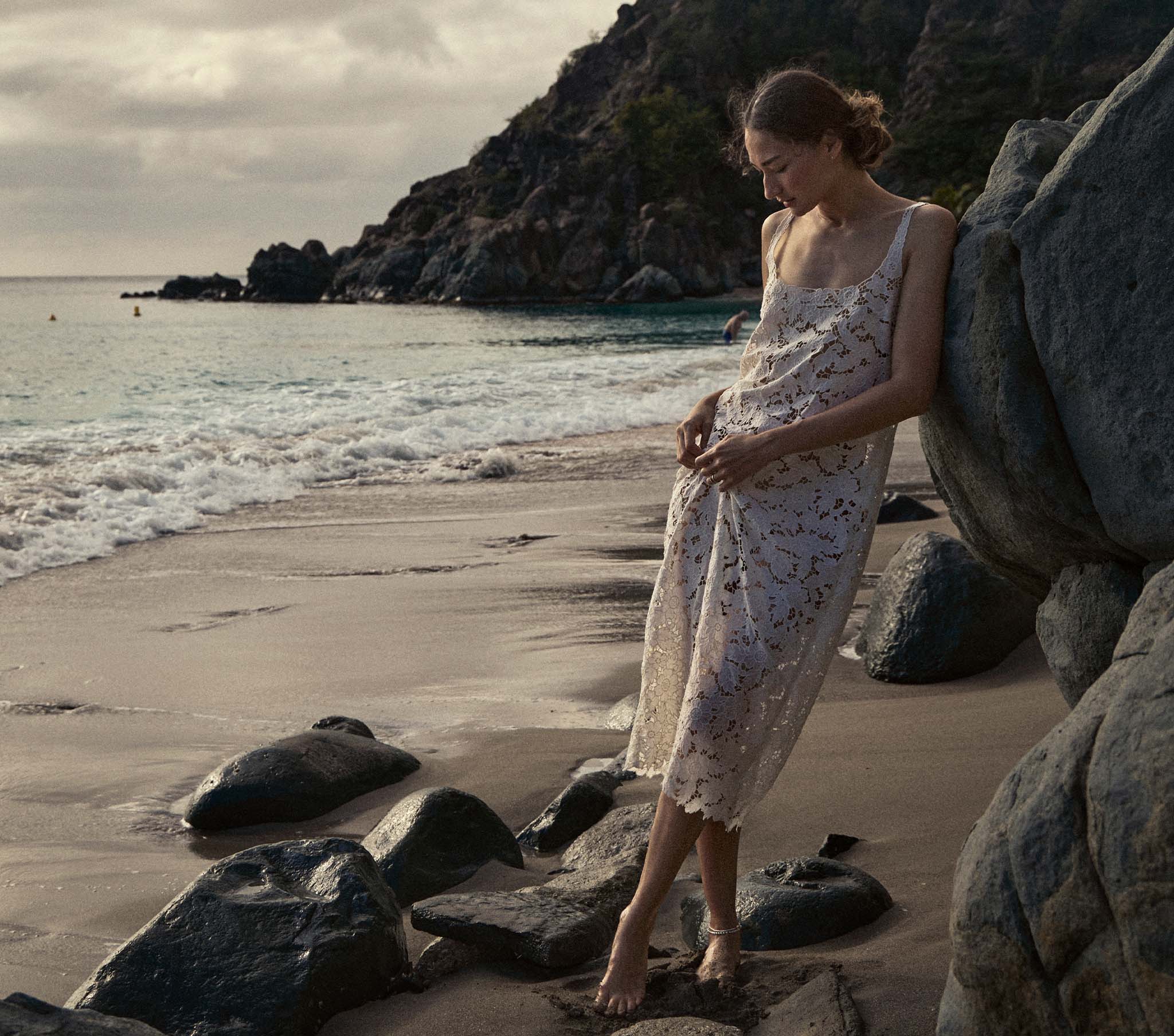 HMD -- MAISIE DRESS -- SALT