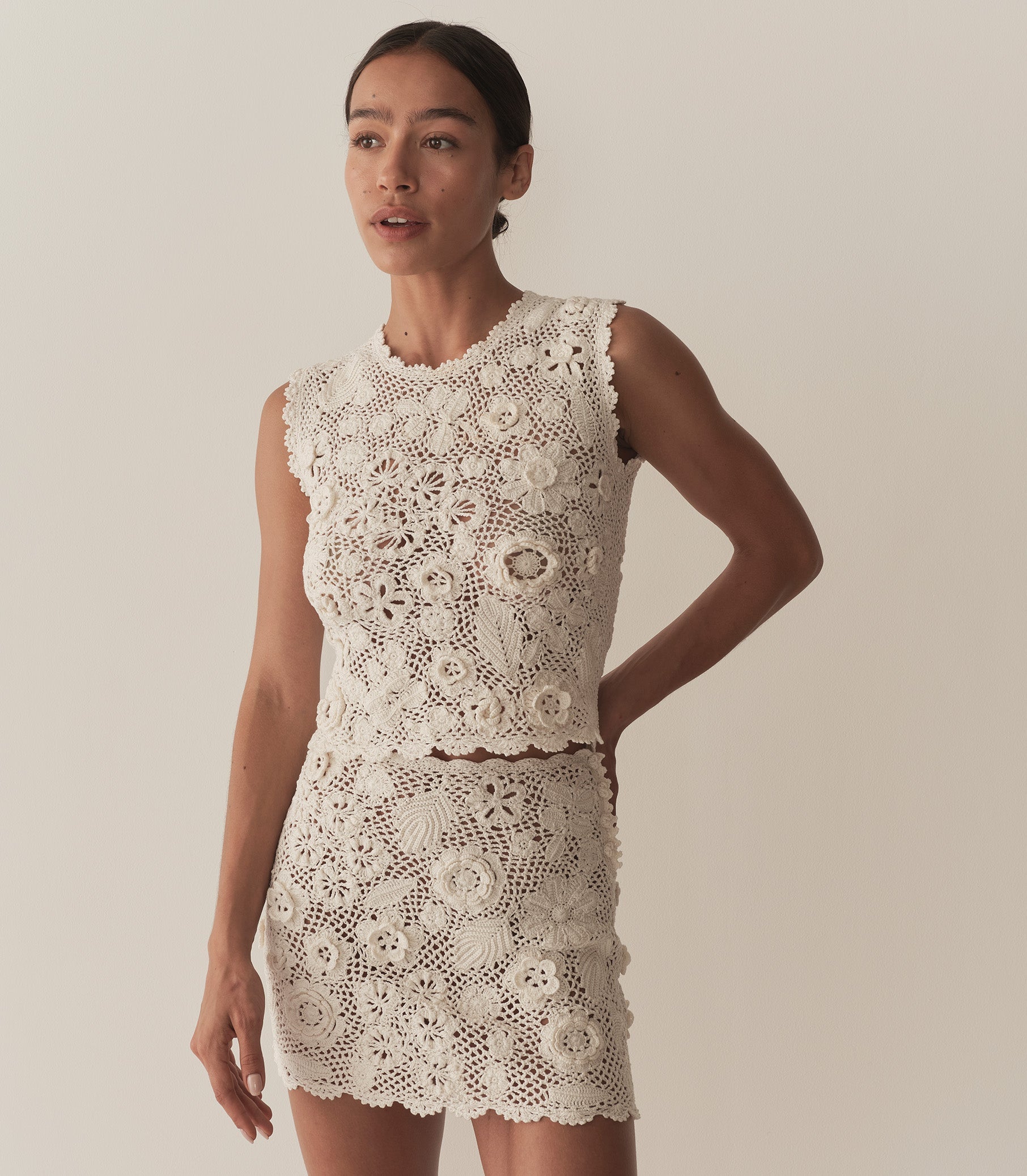 HMD -- MARITZA SKIRT -- PEARL