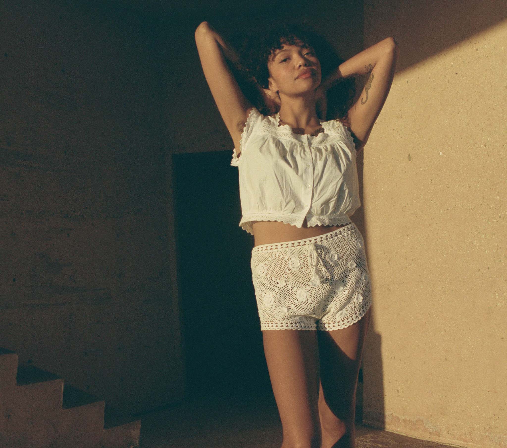 HMD -- MIMI SHORT -- PEARL