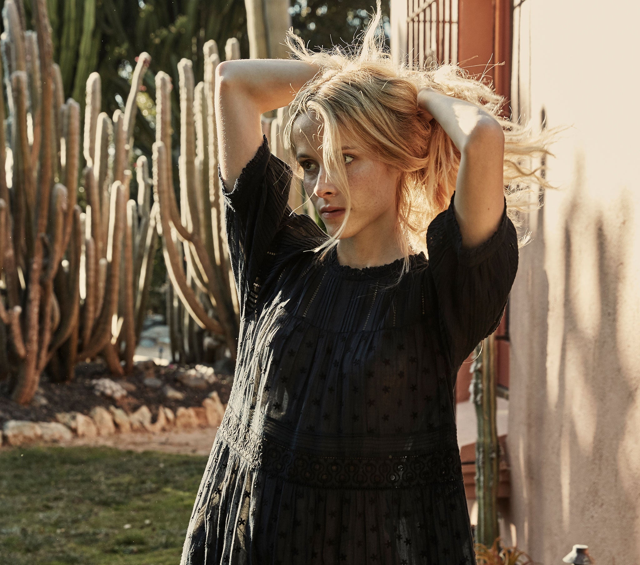HMD -- MINETTA DRESS -- BLACK