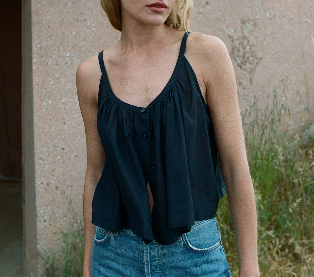 HMD -- NALINA TOP -- NAVY