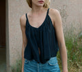 HMD -- NALINA TOP -- NAVY