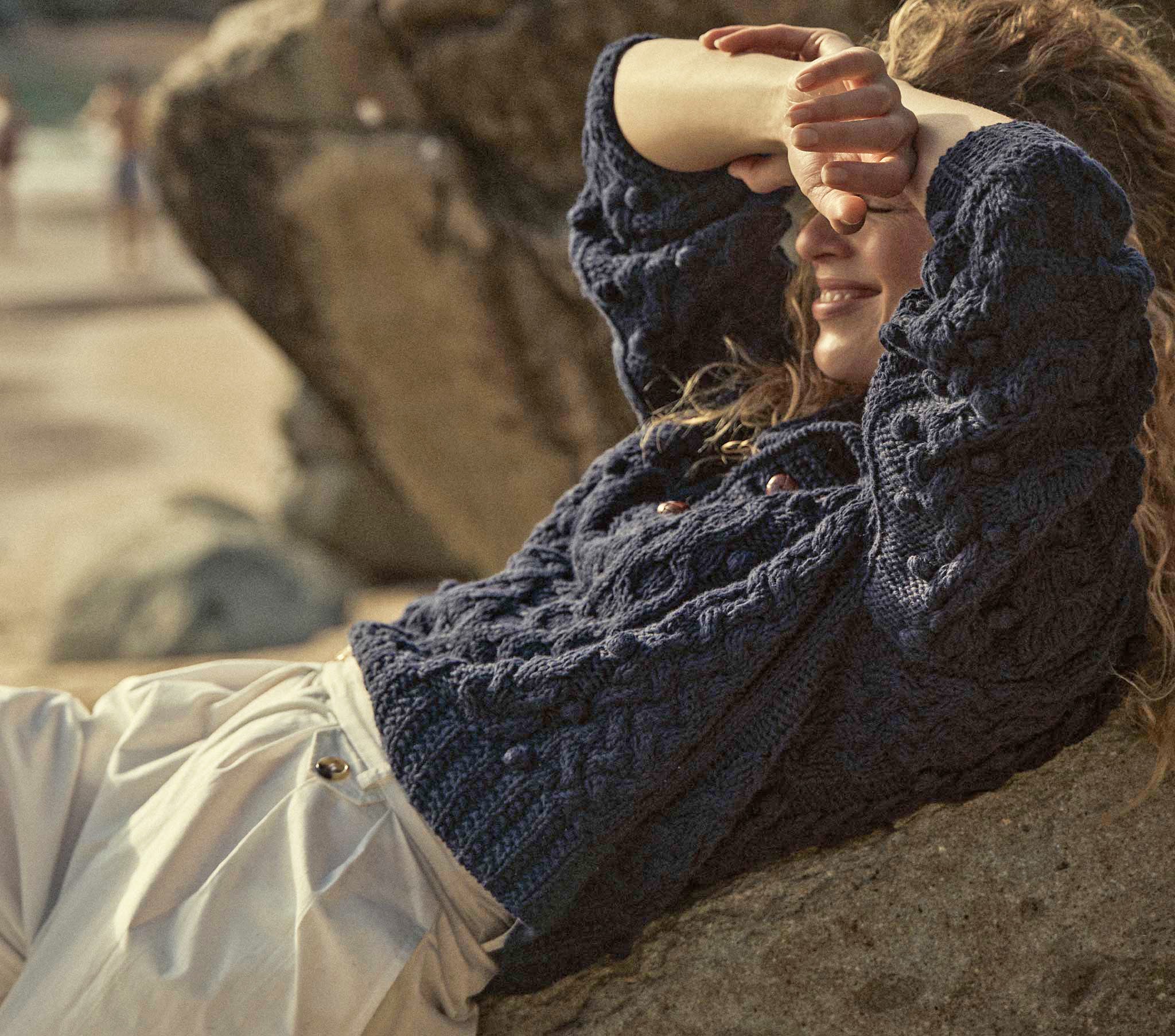 HMD -- NUAGE SWEATER -- NORTHERN SEA
