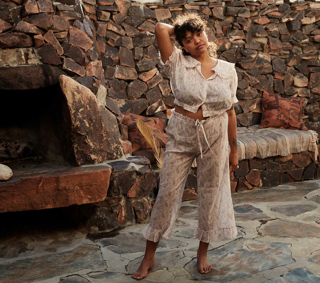 HMD -- NENA TOP -- CHATEAU FLEUR PAISLEY