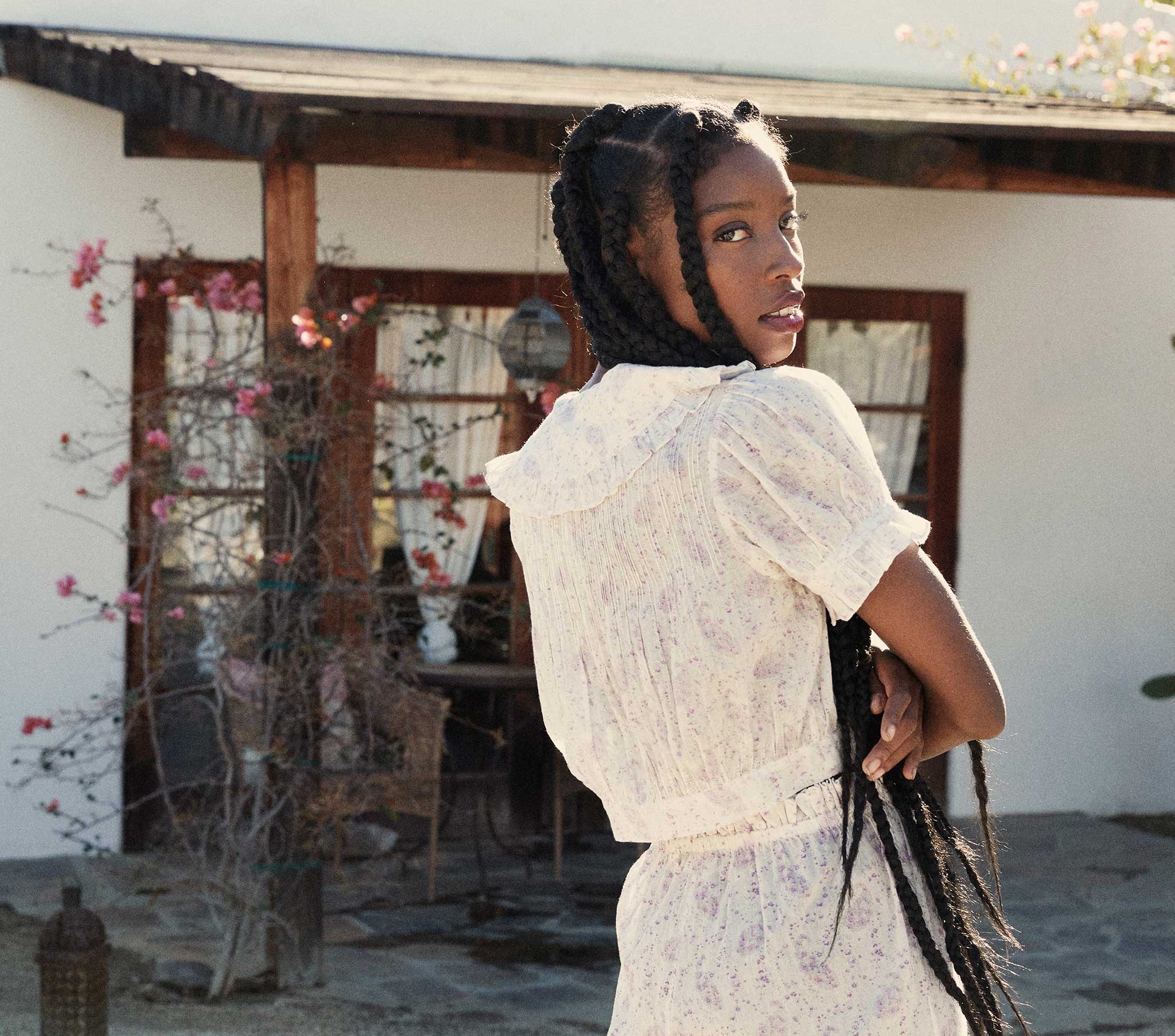 HMD -- NENA TOP -- CHATEAU FLEUR PAISLEY