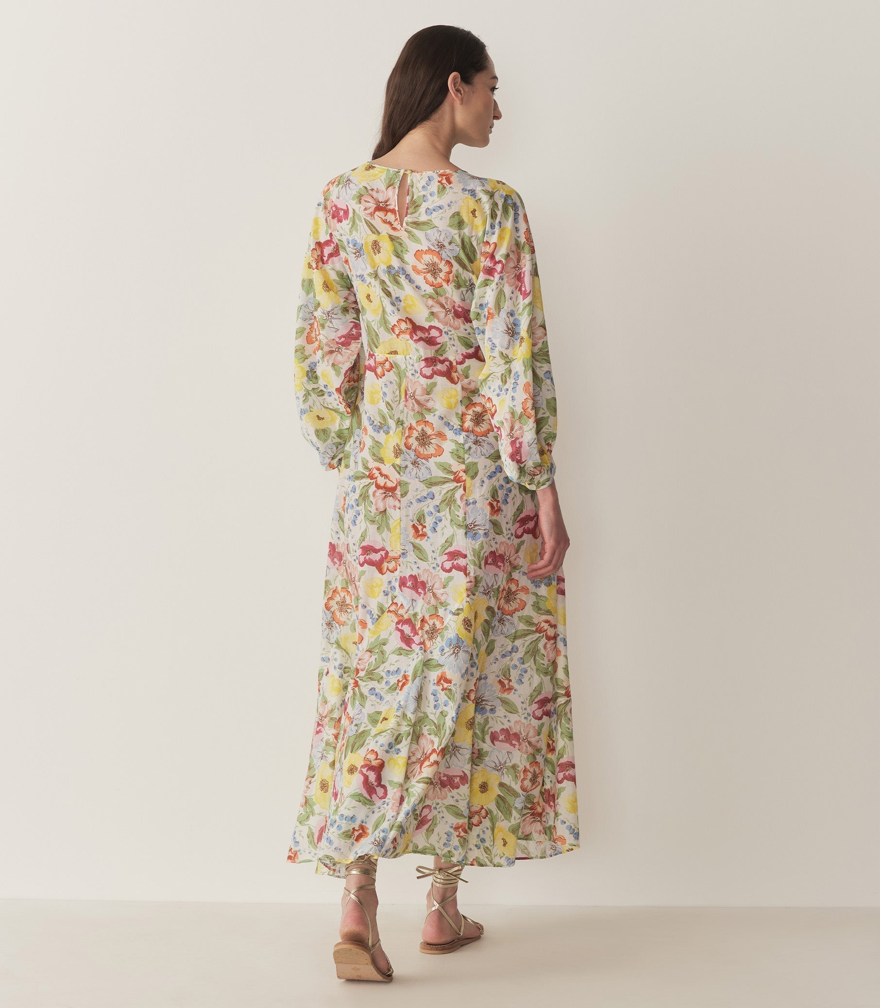 HMD -- OLIANA DRESS -- BLANC ANEMONE BLOOM