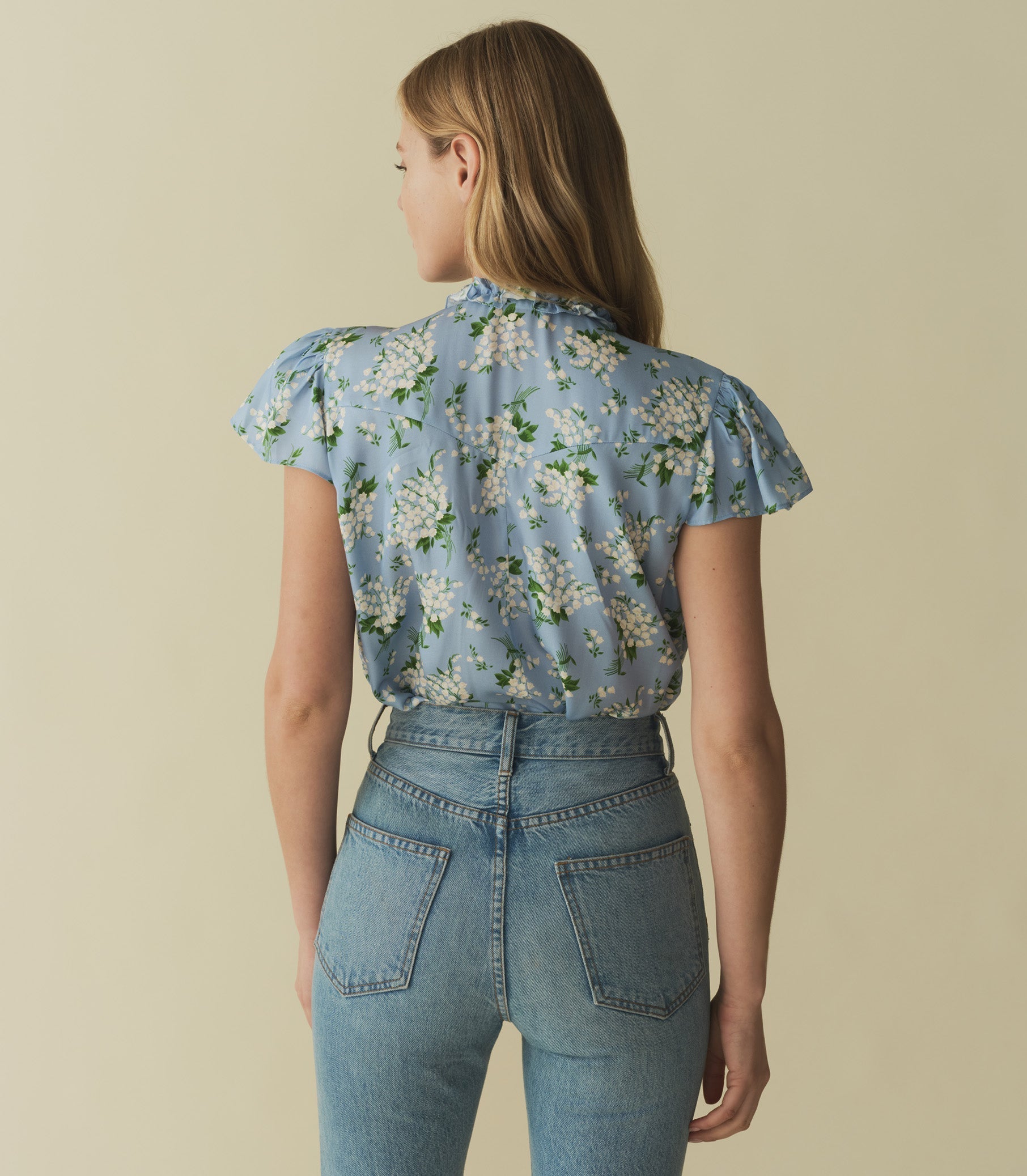 HMD -- OPALINE TOP -- SKY MAY BELL FLORAL