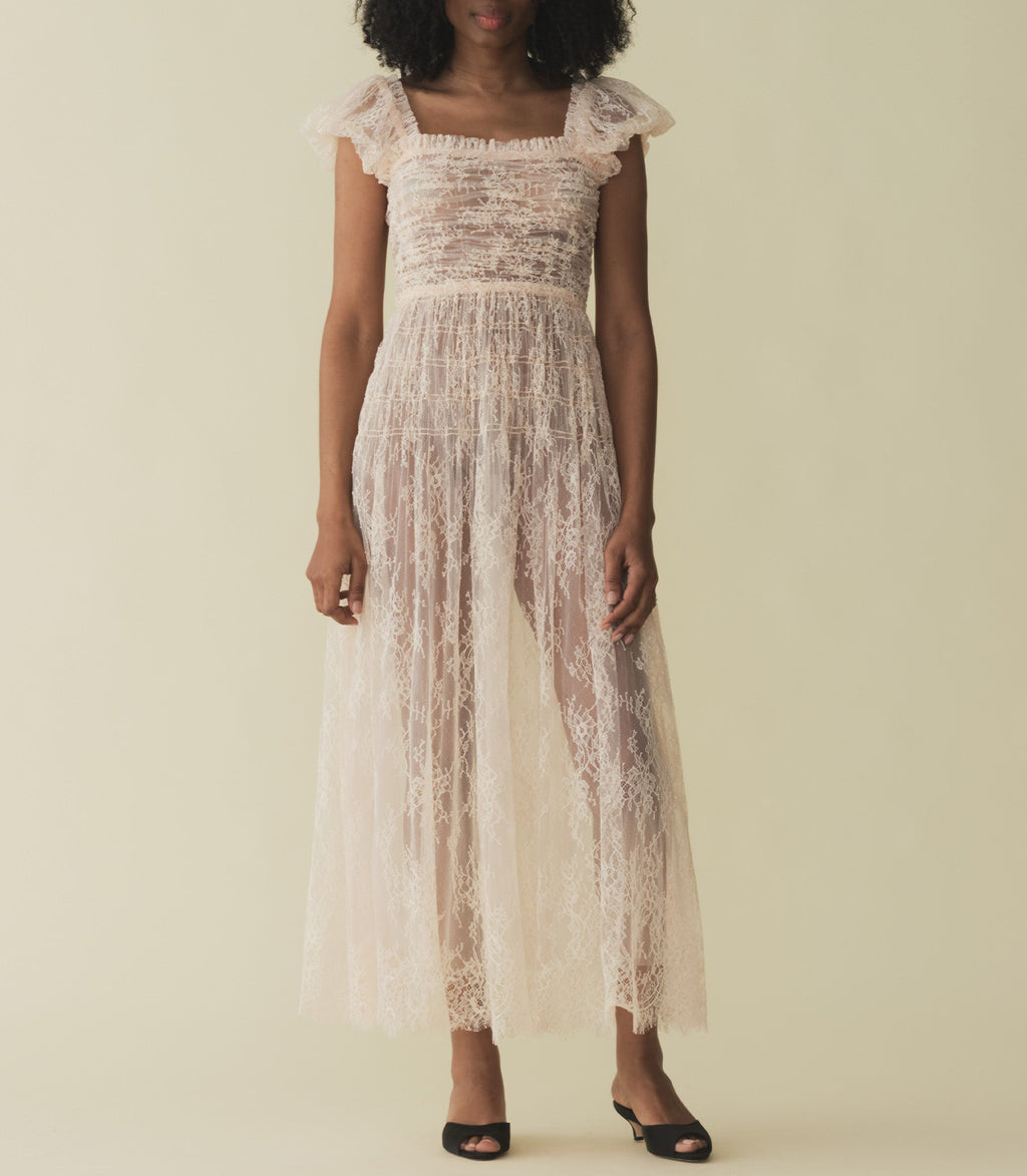 HMD -- PAMELINA DRESS -- PETUNIA PINK LACE