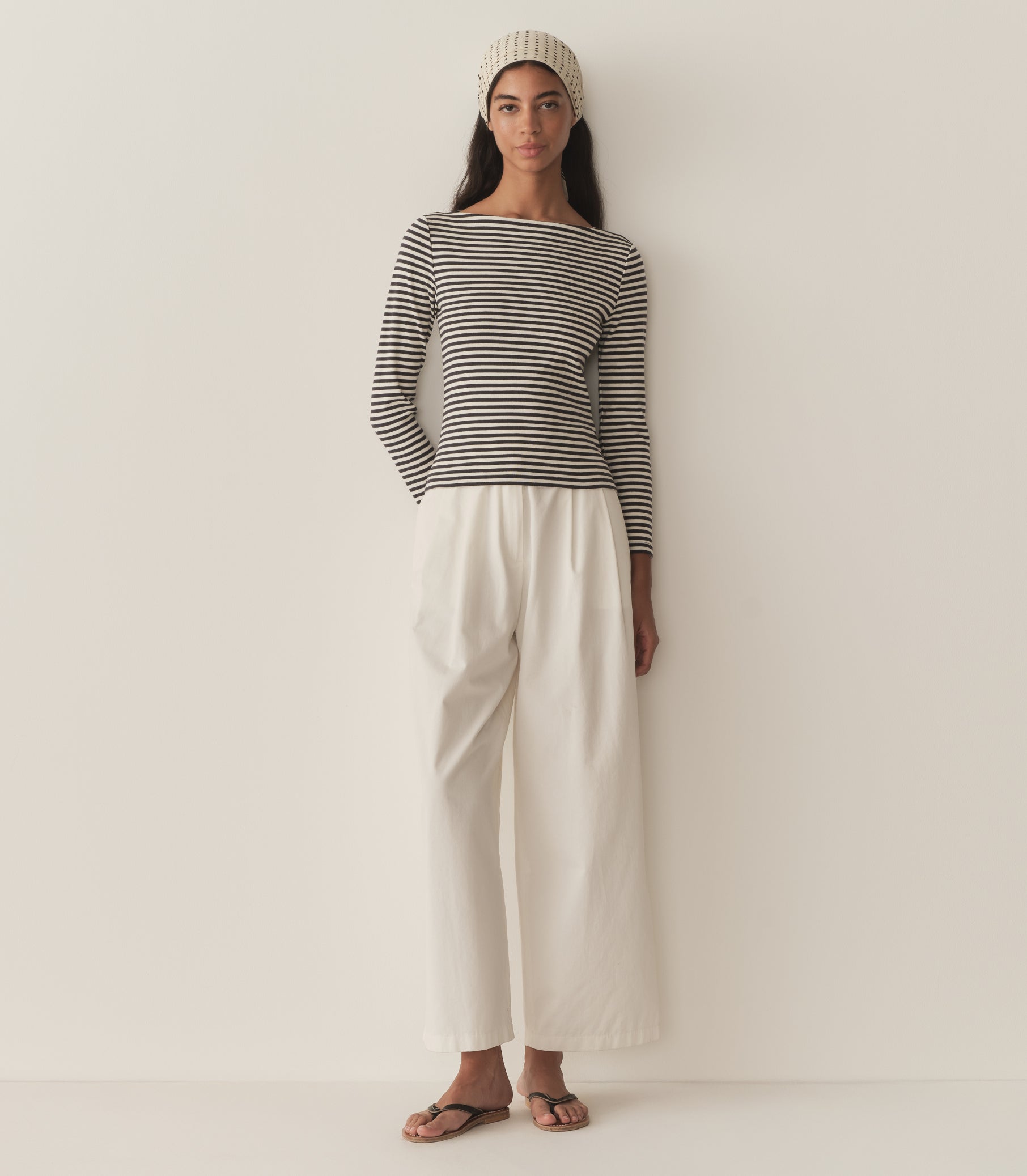 HMD -- PAULETTE TEE -- NAVY NANTUCKET STRIPE