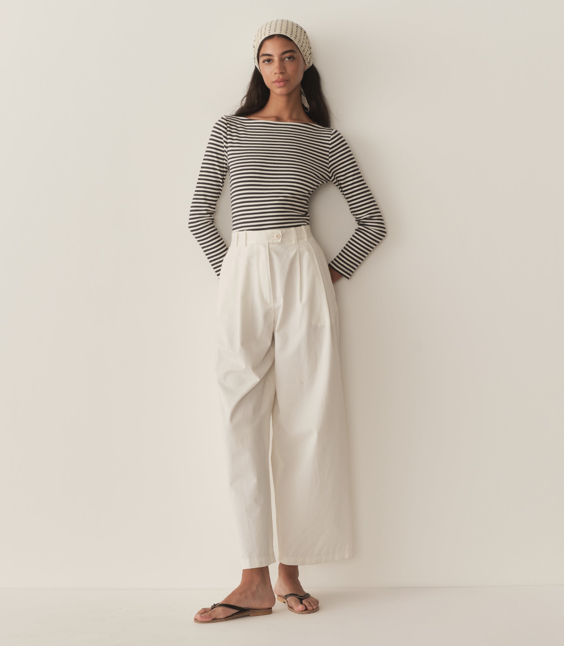 HMD -- PAULETTE TEE -- NAVY NANTUCKET STRIPE