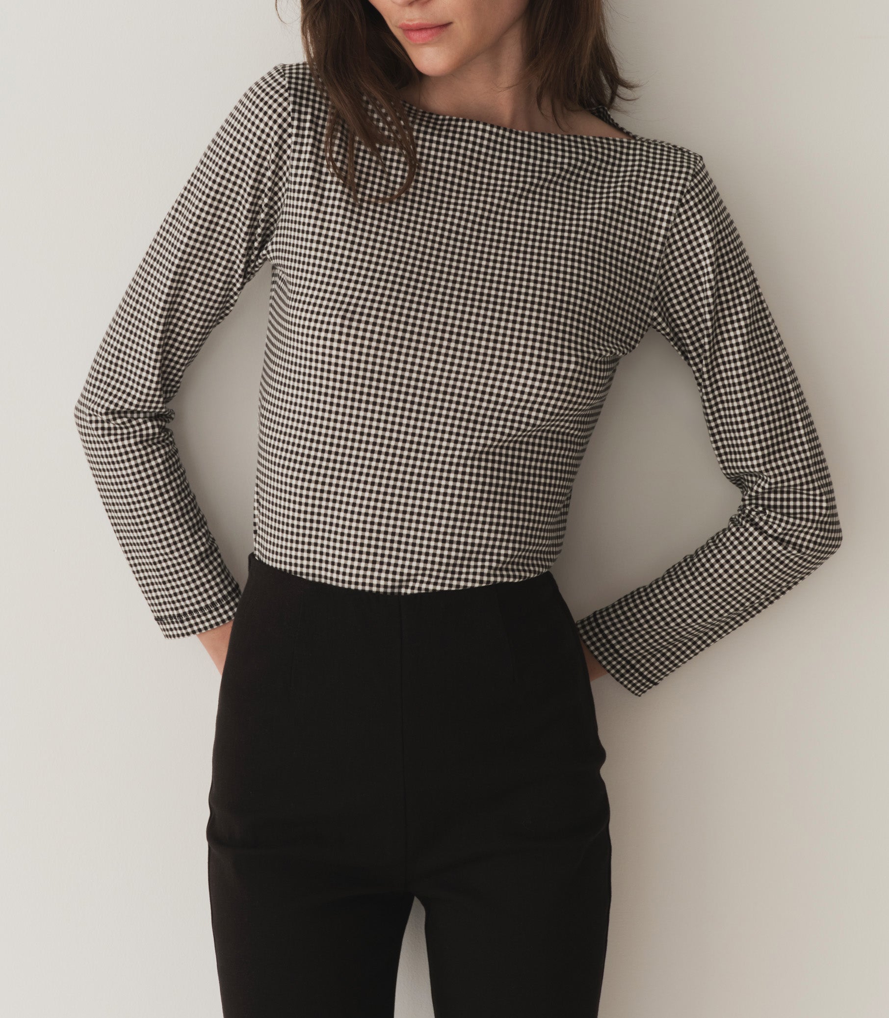 HMD -- PAULETTE TEE -- NOIR LA MADDALENA GINGHAM