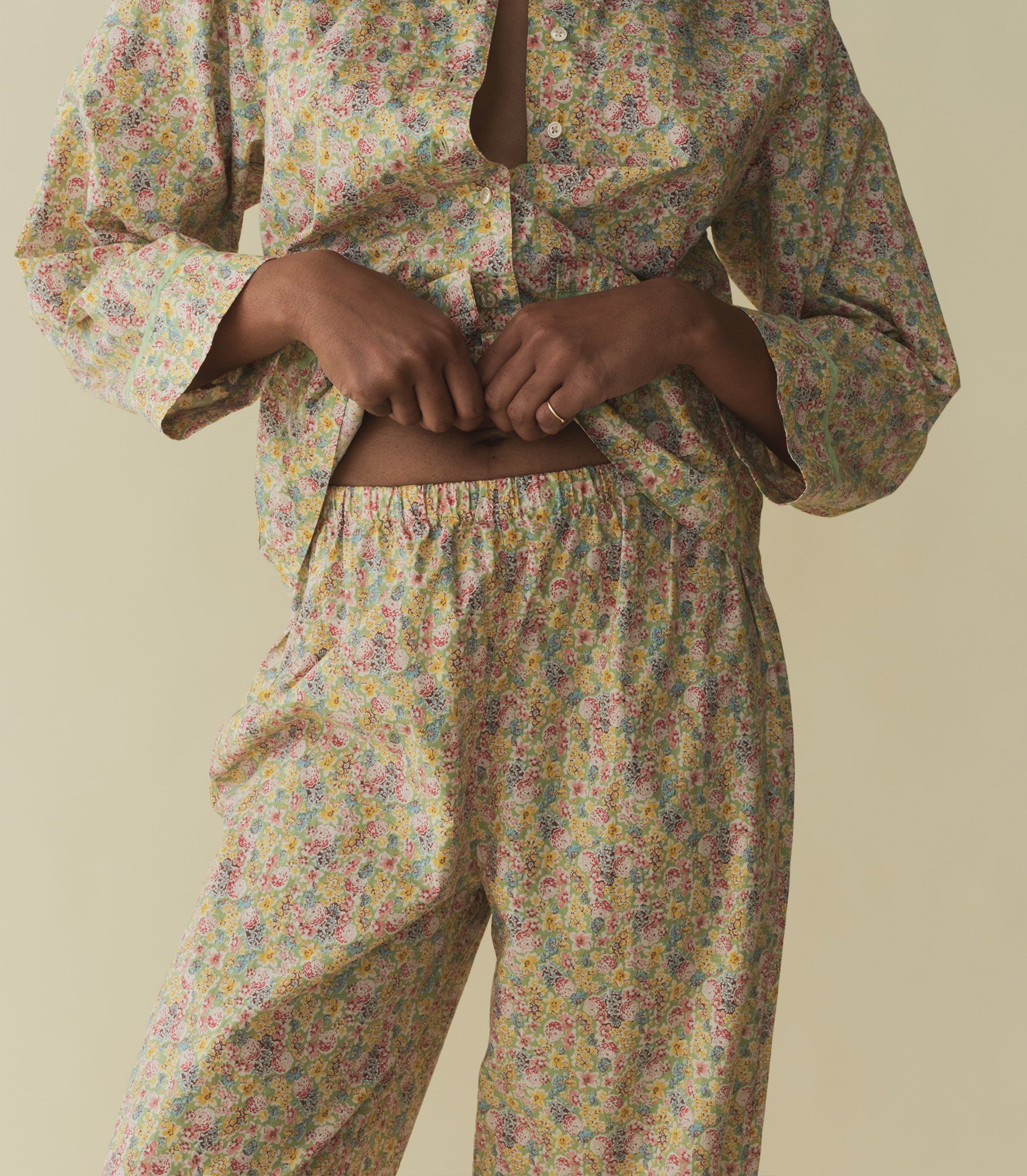 HMD -- PAZ PAJAMA -- CHRYSANTHEMUM SKY FLORAL