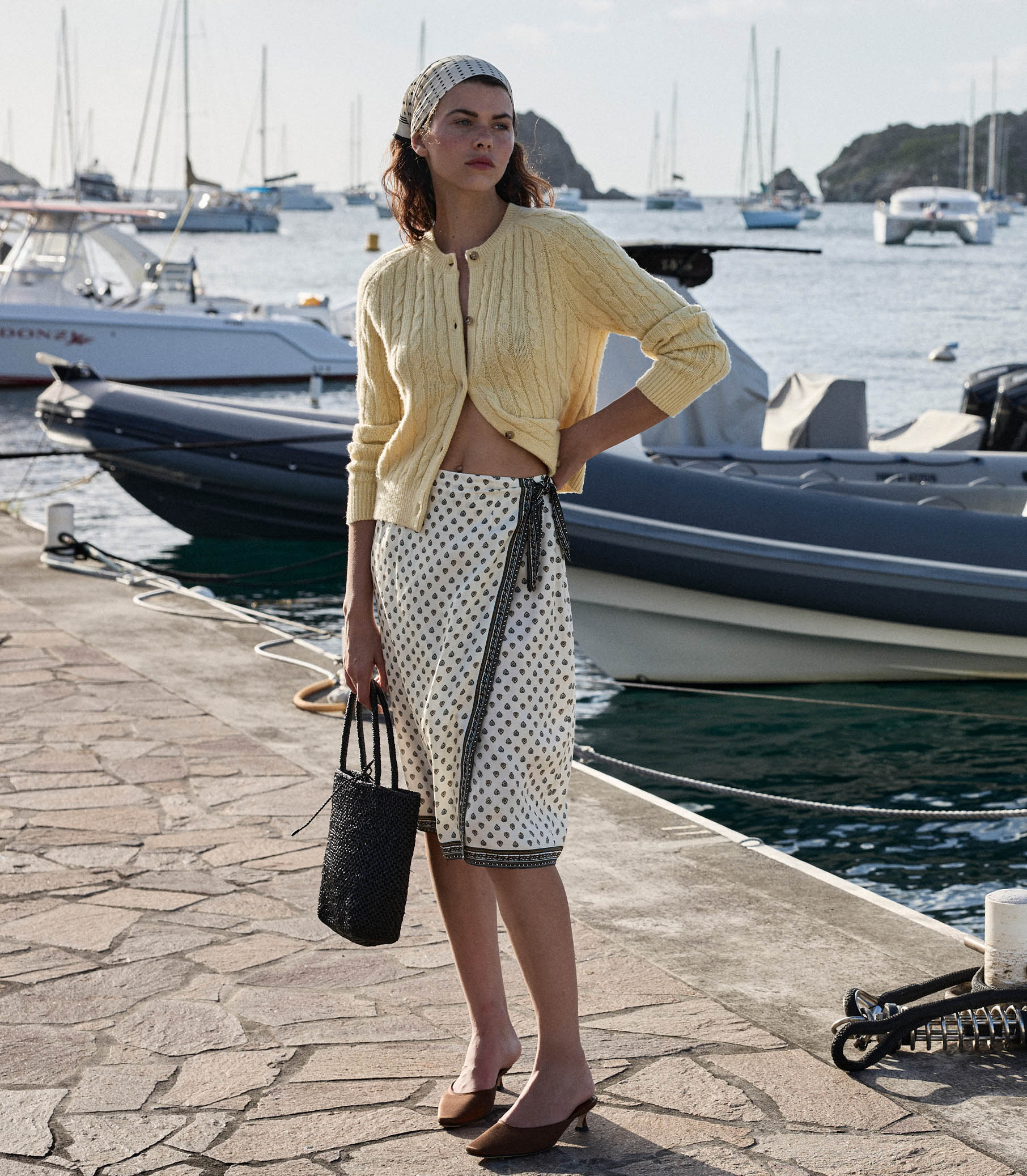 HMD -- PENROSE CARDIGAN -- LEMON CHIFFON