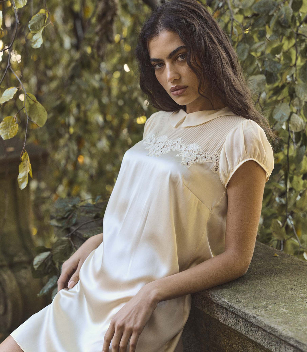 HMD -- PERLE DRESS -- VANILLA