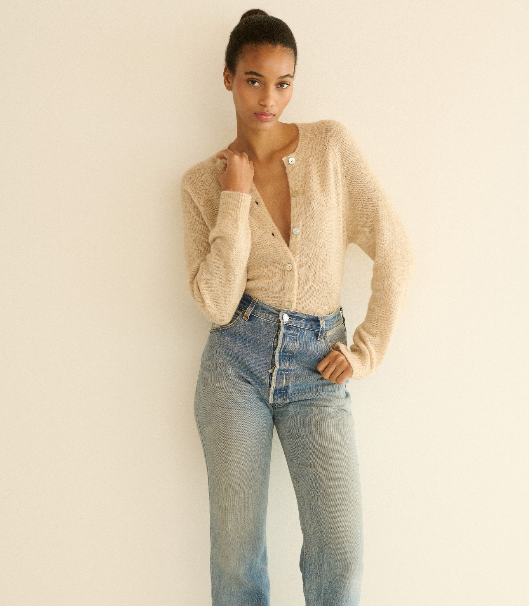 HMD -- PETRA CARDIGAN -- HAZELNUT CREME