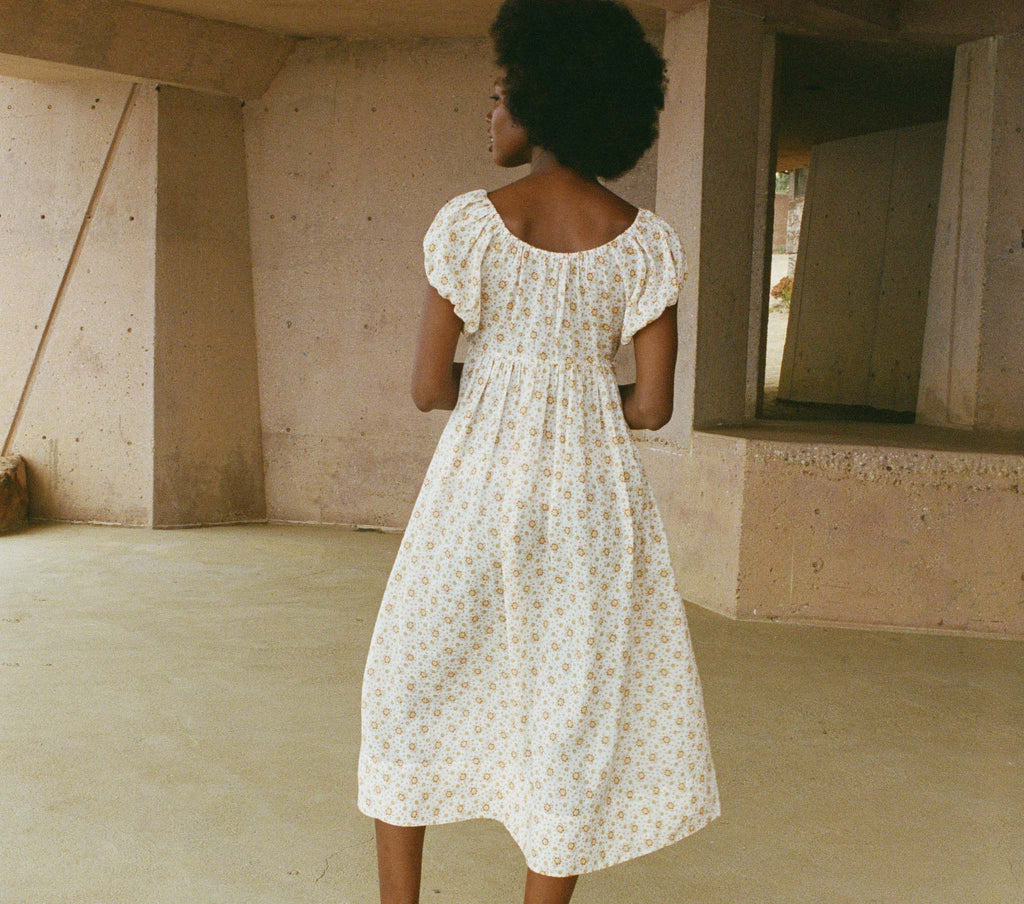 HMD -- PIAZZA DRESS -- ALABASTER COUNTRYSIDE CALICO