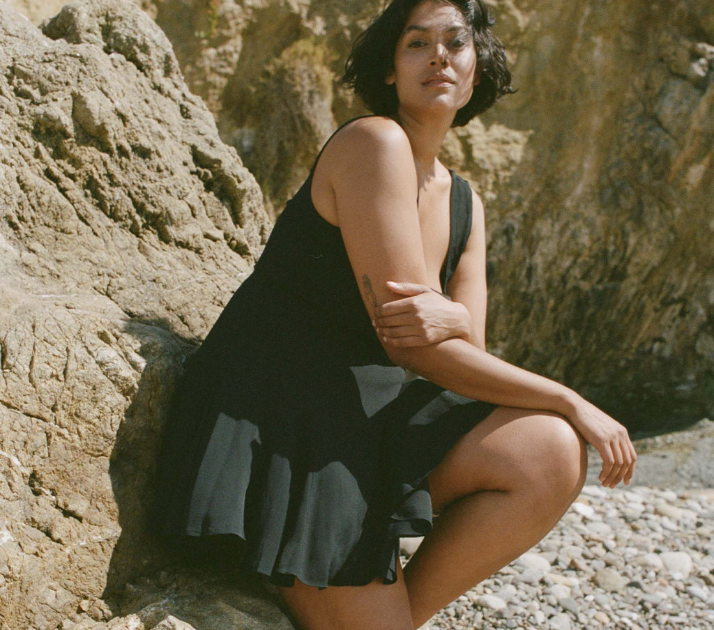 HMD -- PORTO DRESS -- BLACK