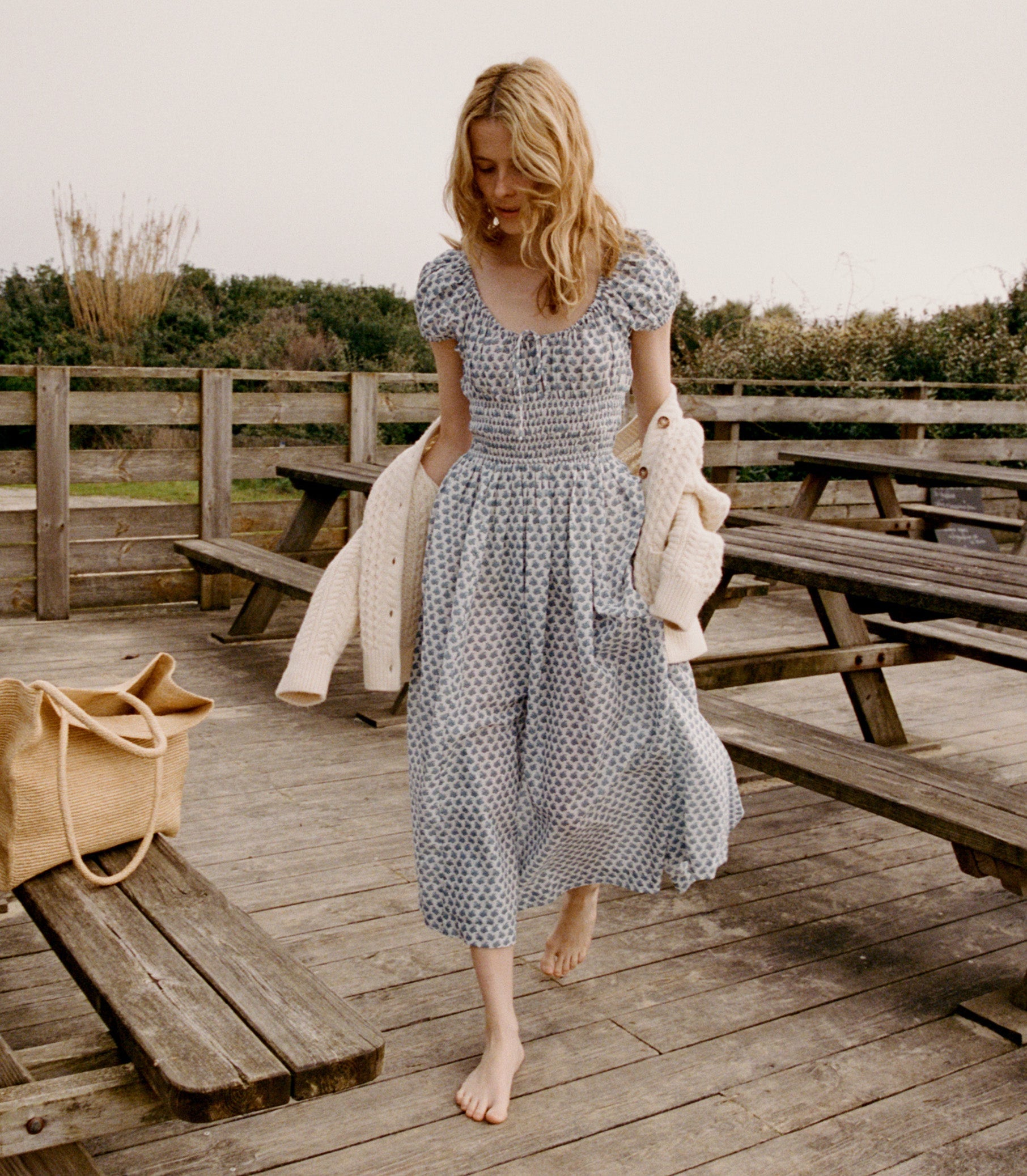 HMD -- QUINN DRESS -- DAHLIA DITSY