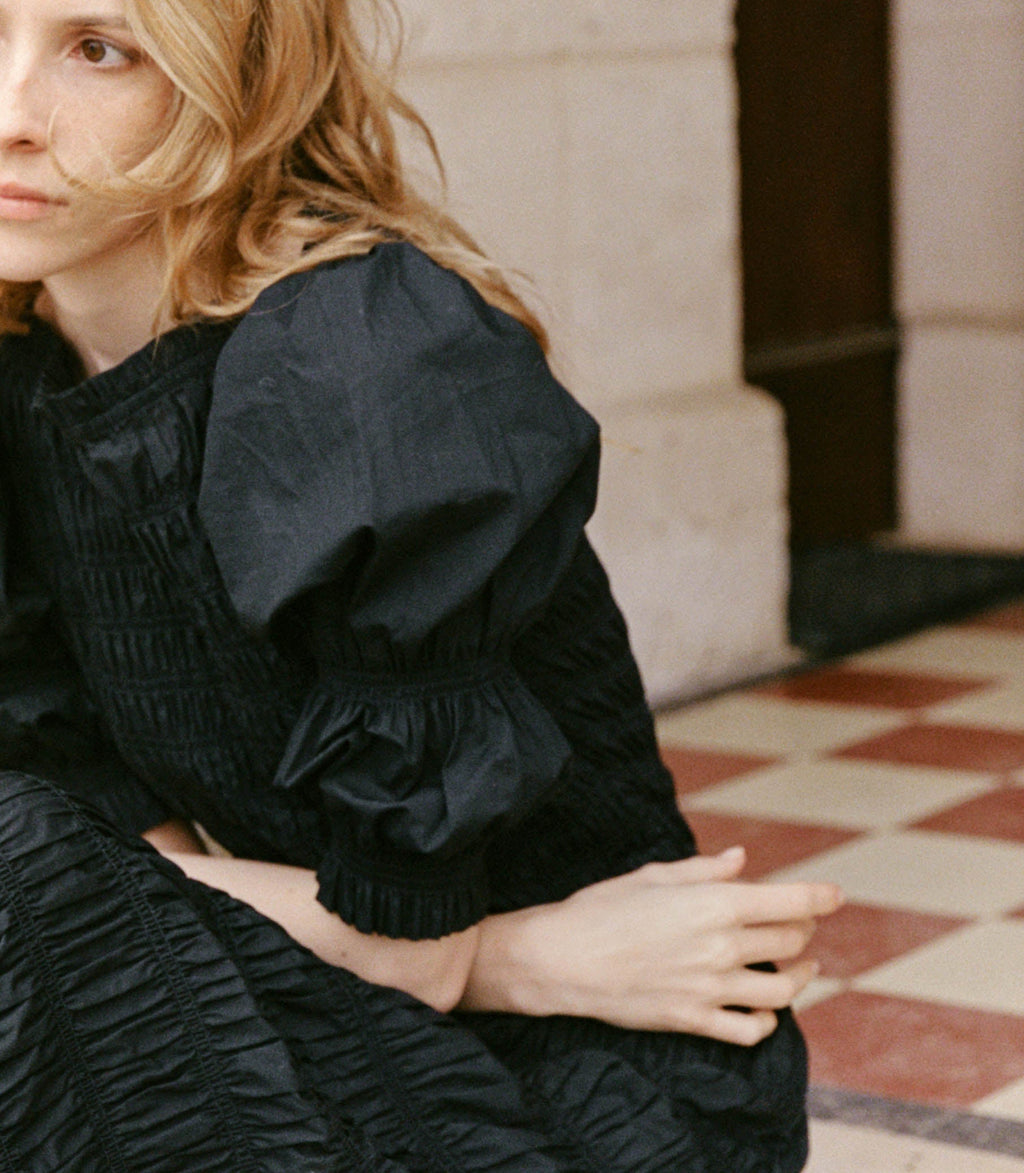 HMD -- RAQUELLA DRESS -- BLACK