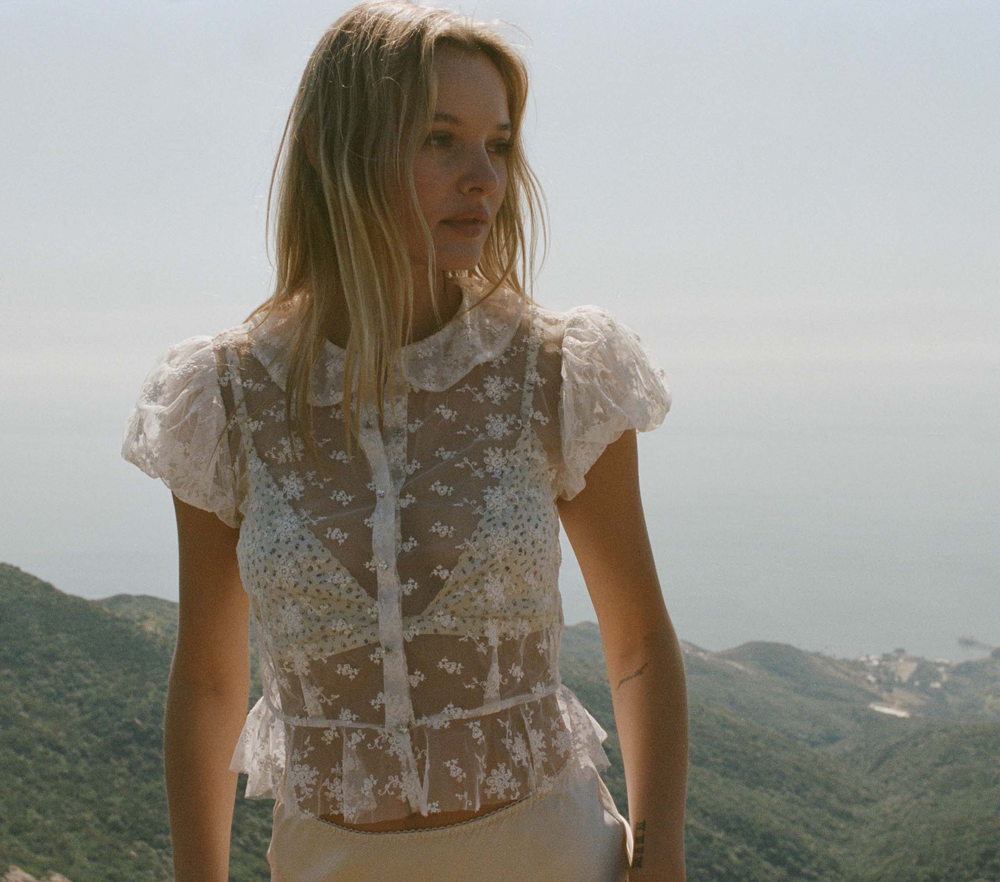 HMD -- REGINA TOP -- SEA SALT