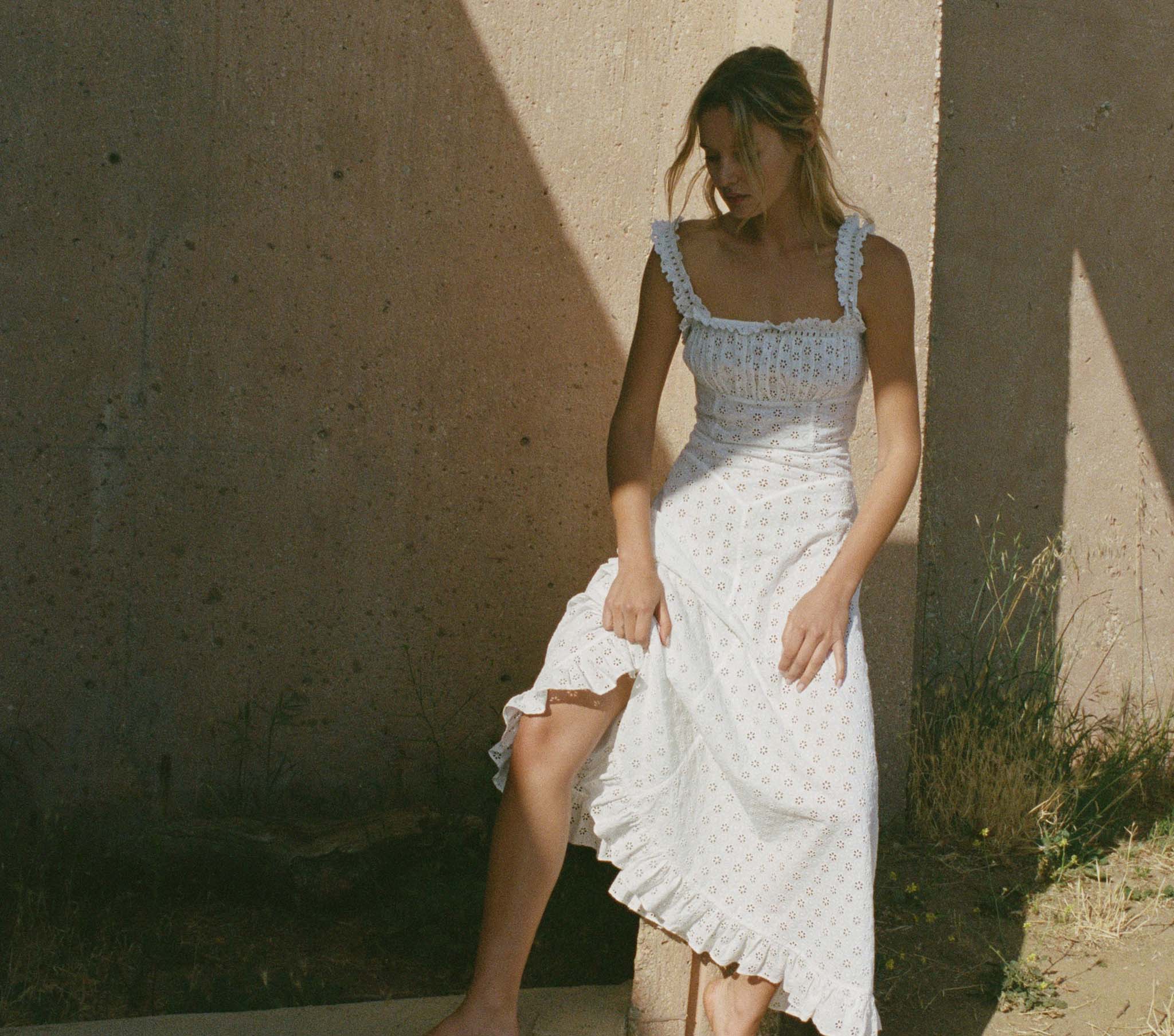 HMD -- ROMA DRESS -- POWDER