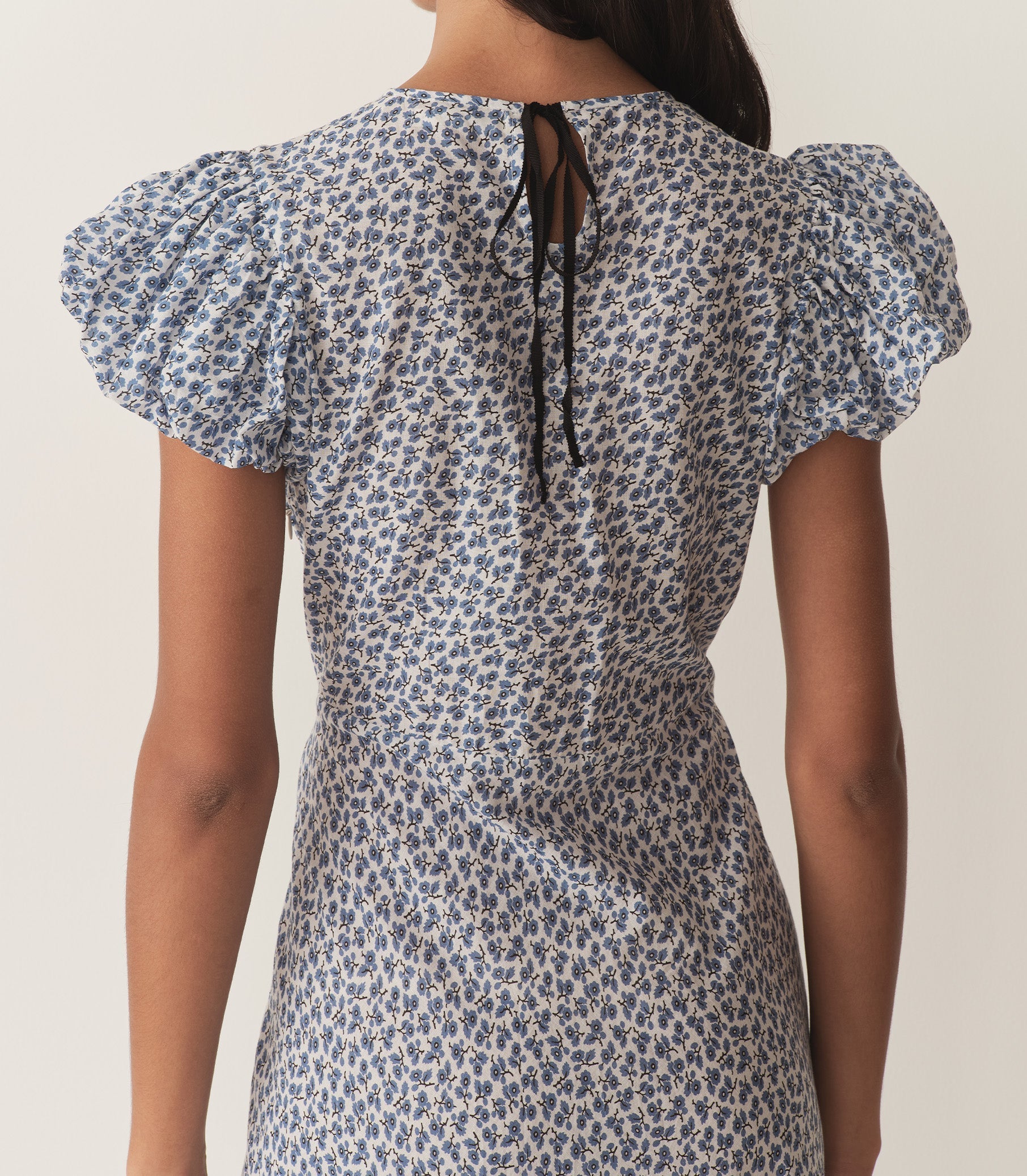 HMD -- ROMINA DRESS -- CORNFLOWER HILLSIDE BLOOM