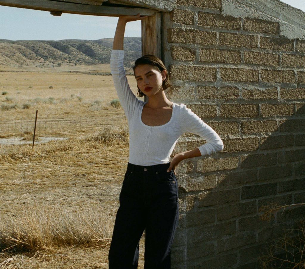 HMD -- ROMY TEE -- SALT