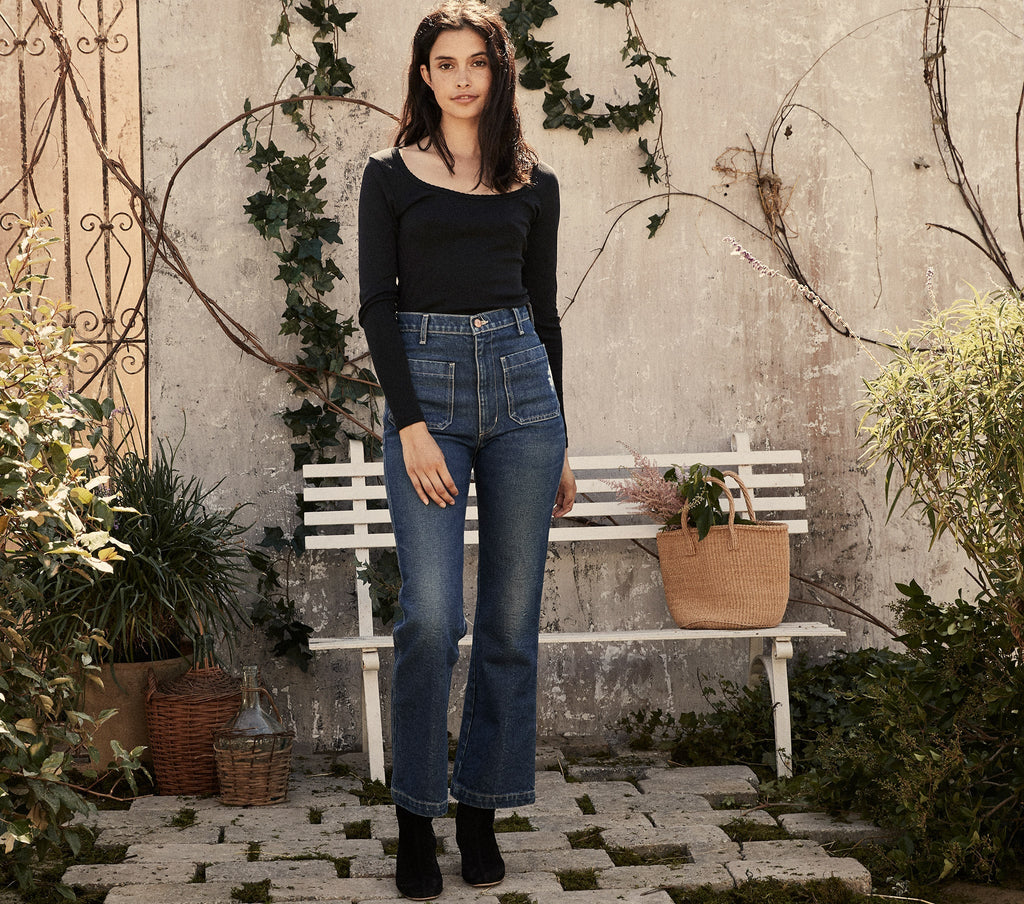 HMD -- ROMY TEE -- BLACK