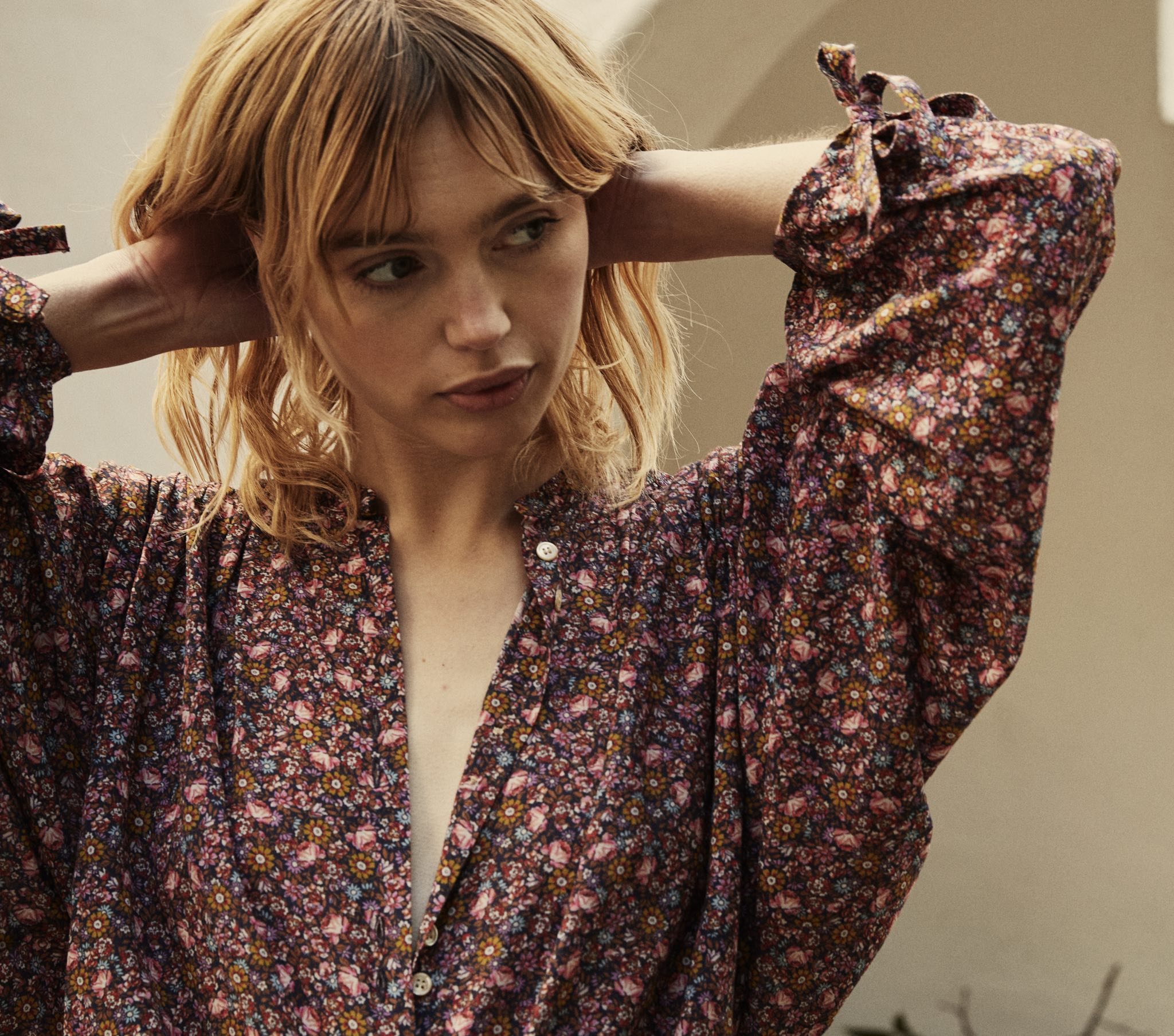 HMD -- O'KEEFFE TOP -- BLUE LAUREL CANYON ROSE