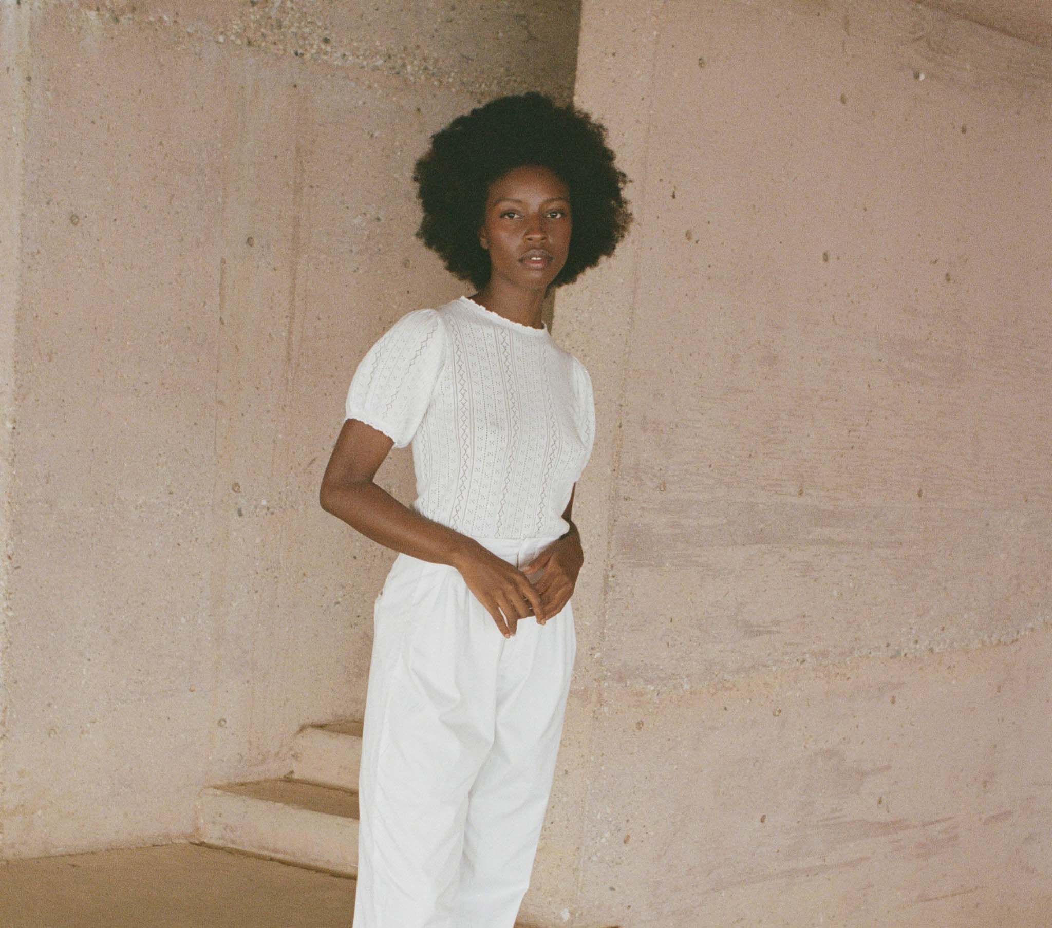 HMD -- SAWYER TOP -- WHITE
