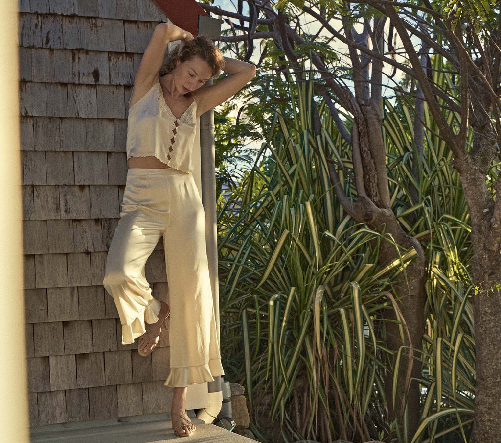 HMD -- SERENITY PANT -- MOTHER OF PEARL