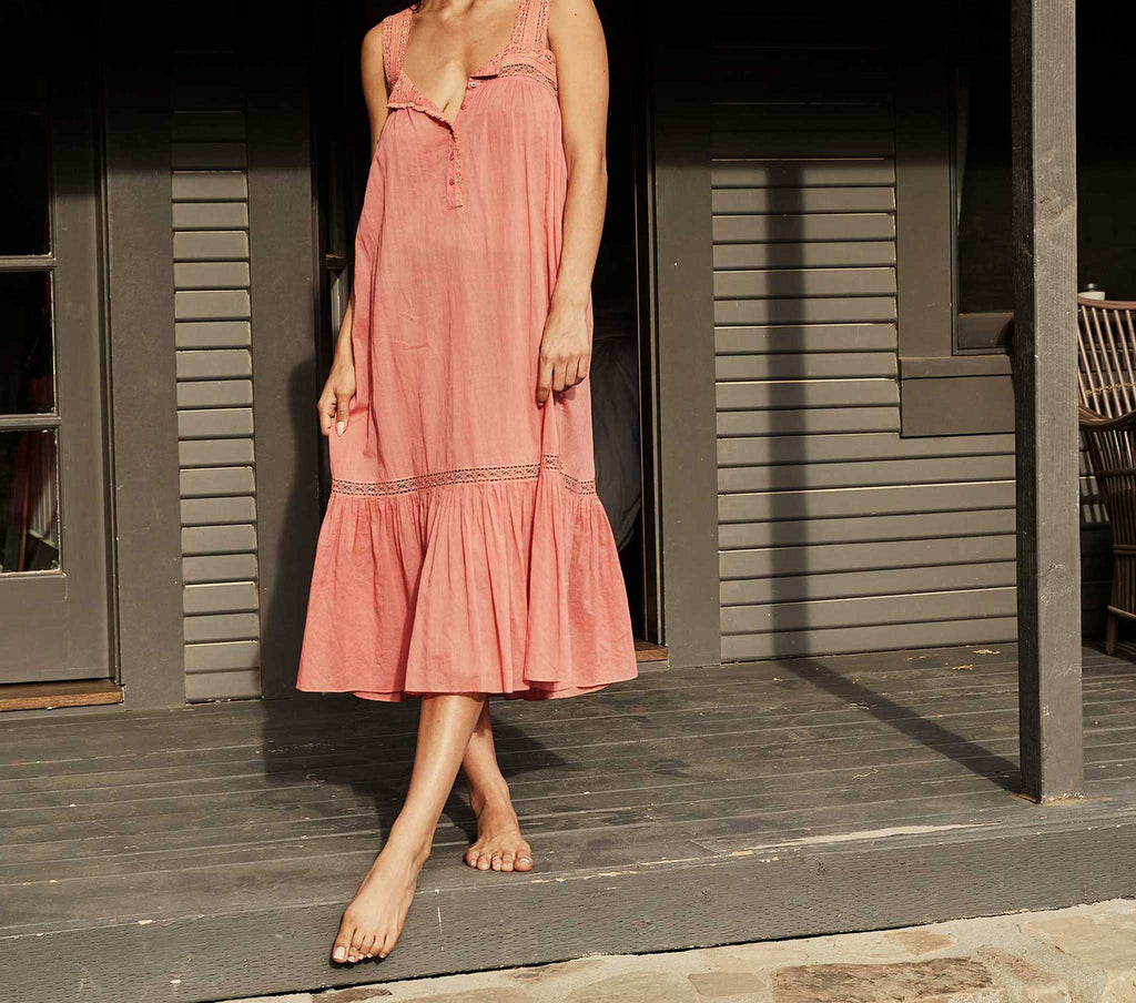 HMD -- SEVILLE NIGHTGOWN -- MIRAGE
