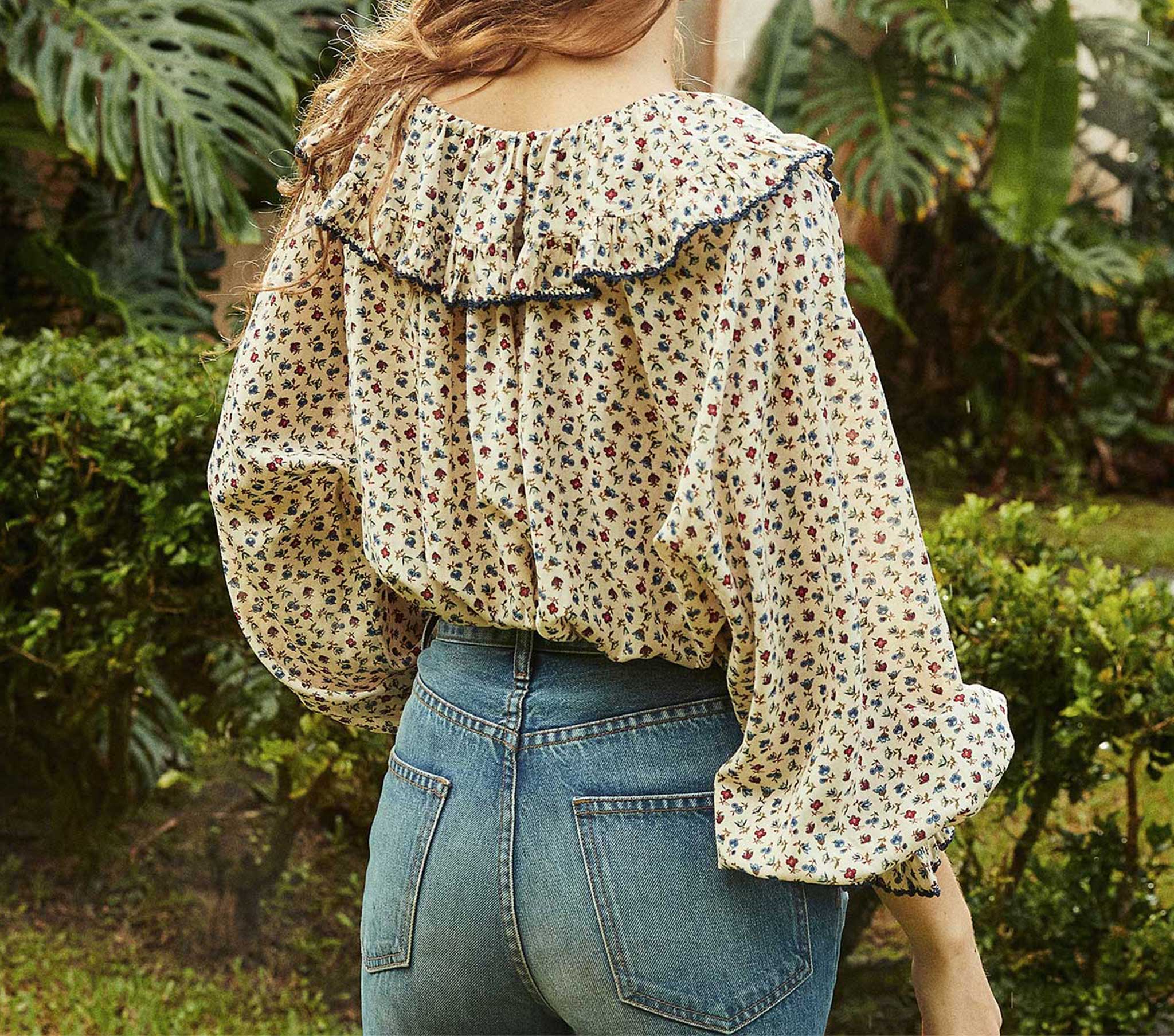 HMD -- SEYCHELLE TOP -- WILD BAYBERRY BLOOM